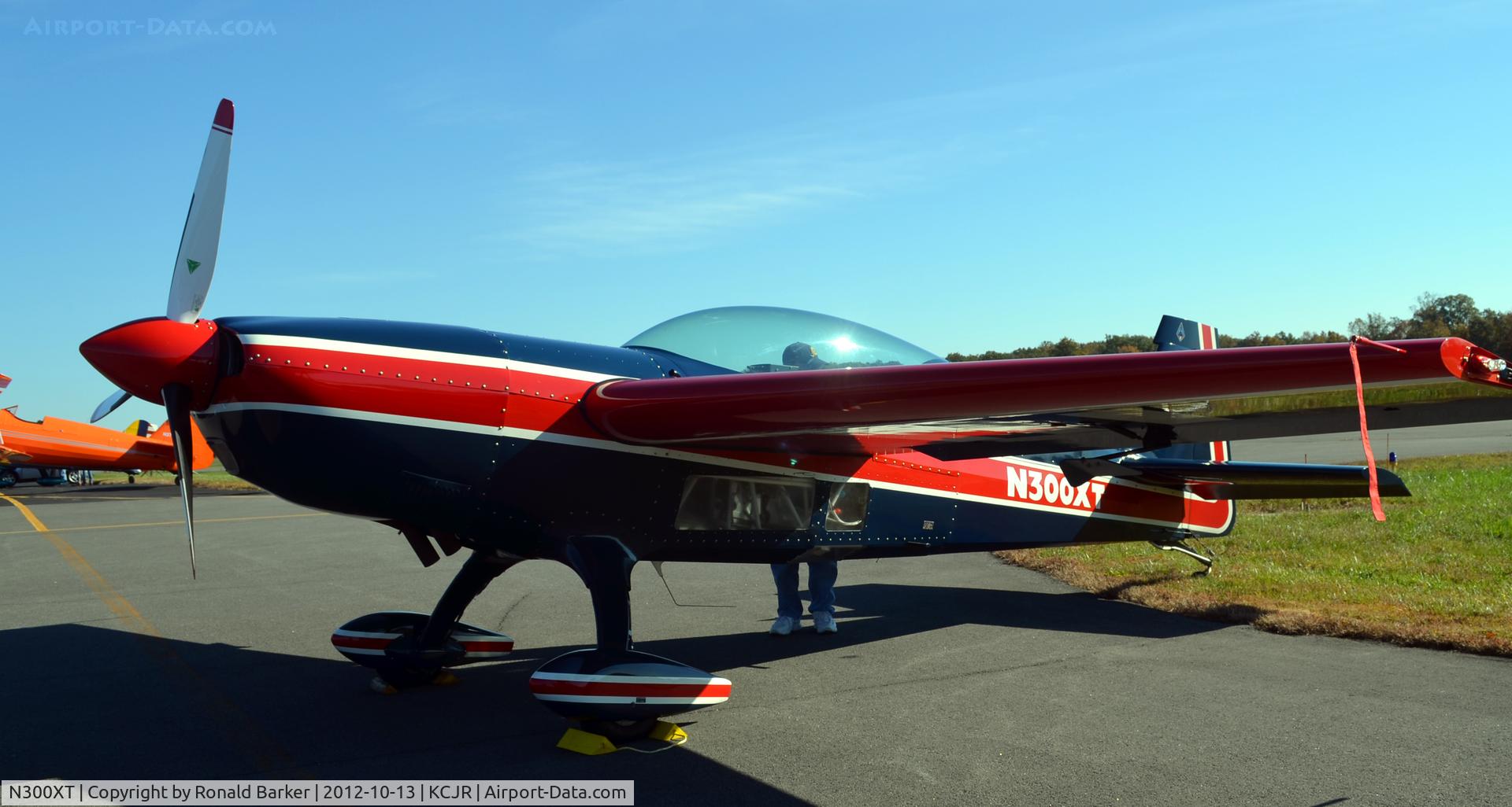 N300XT, 1991 Extra EA-300 C/N 023, Culpeper Air Fest 2012