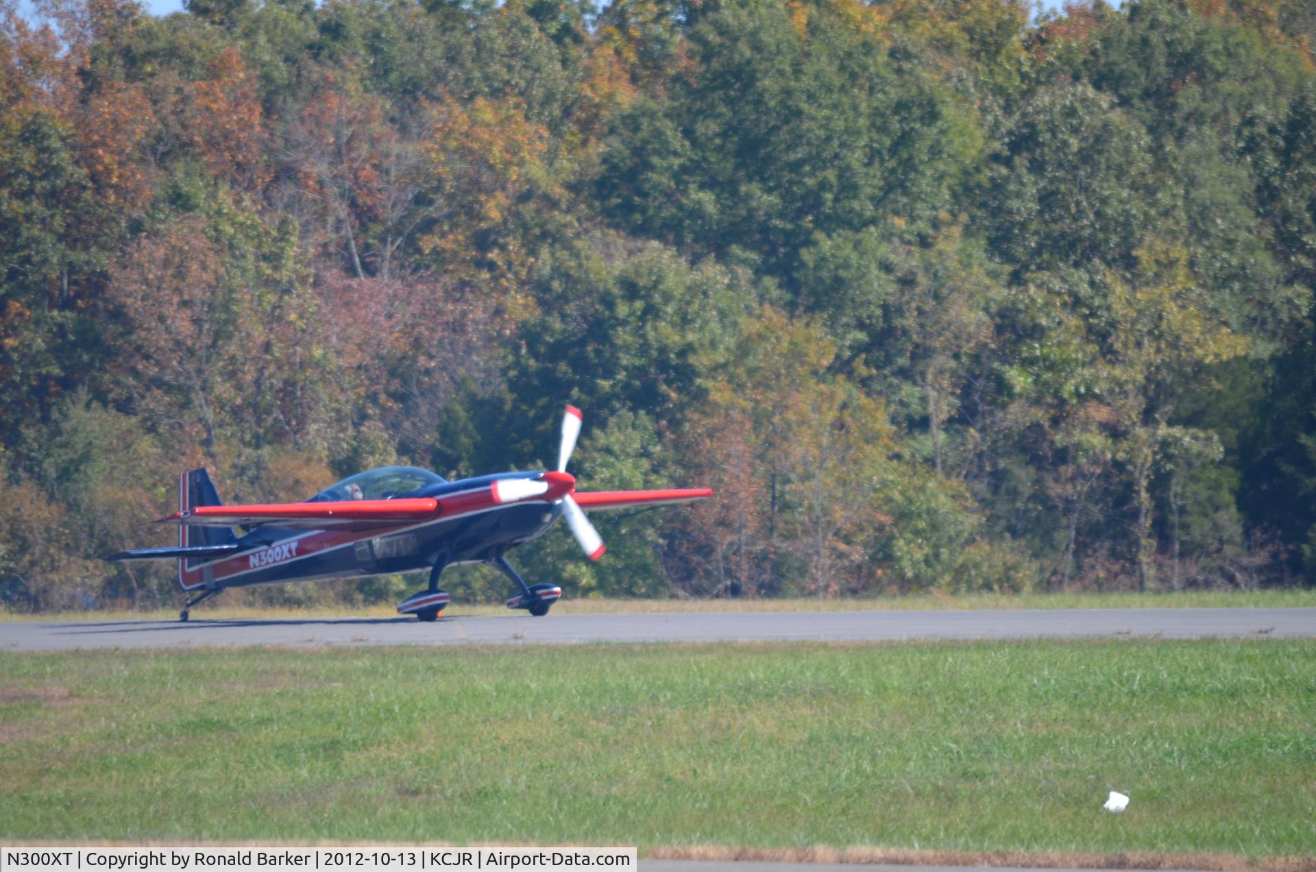 N300XT, 1991 Extra EA-300 C/N 023, Landing - Culpeper Air Fest 2012