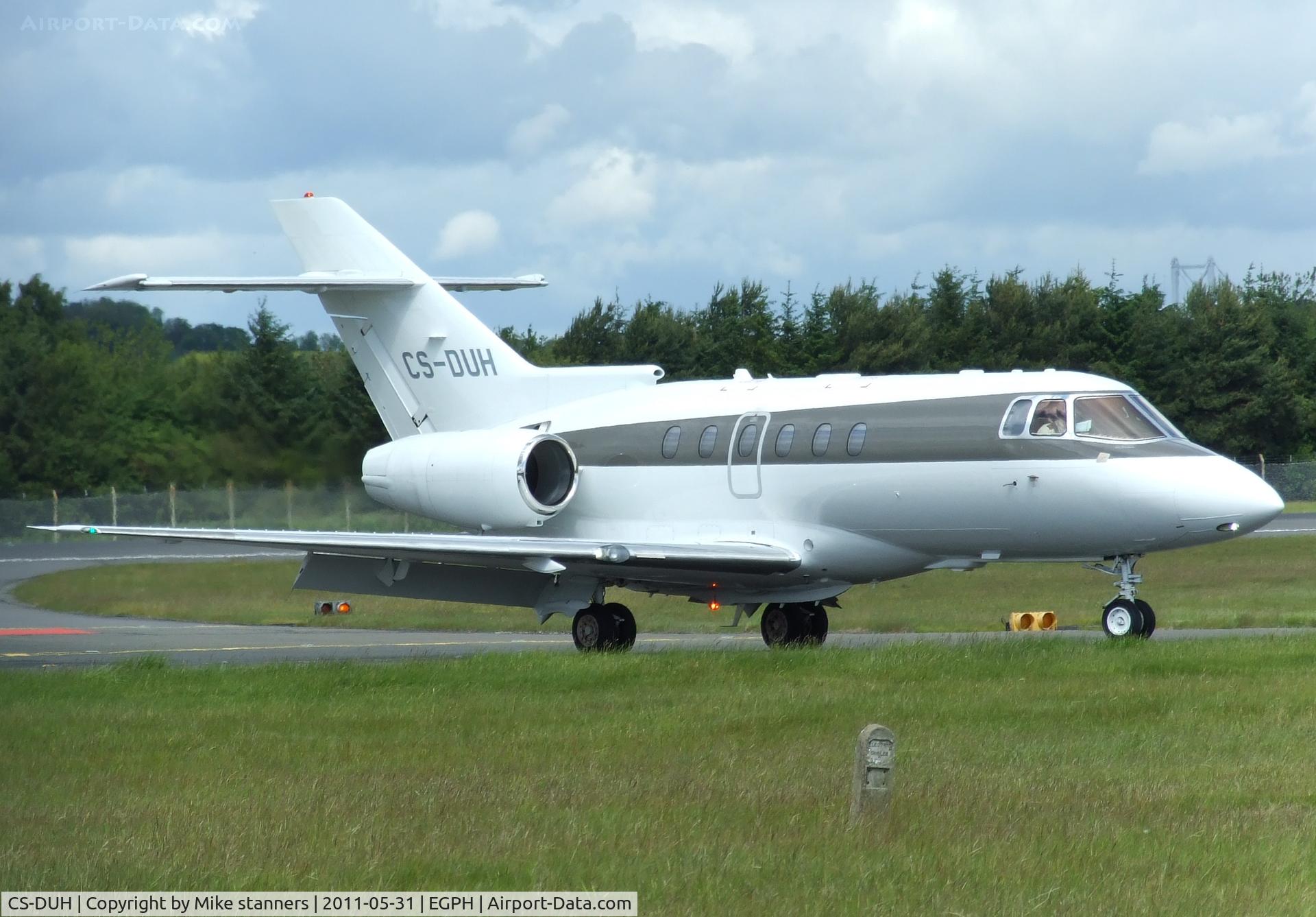 CS-DUH, 2009 Hawker Beechcraft 750 C/N HB-21, Netjets Hawker 750