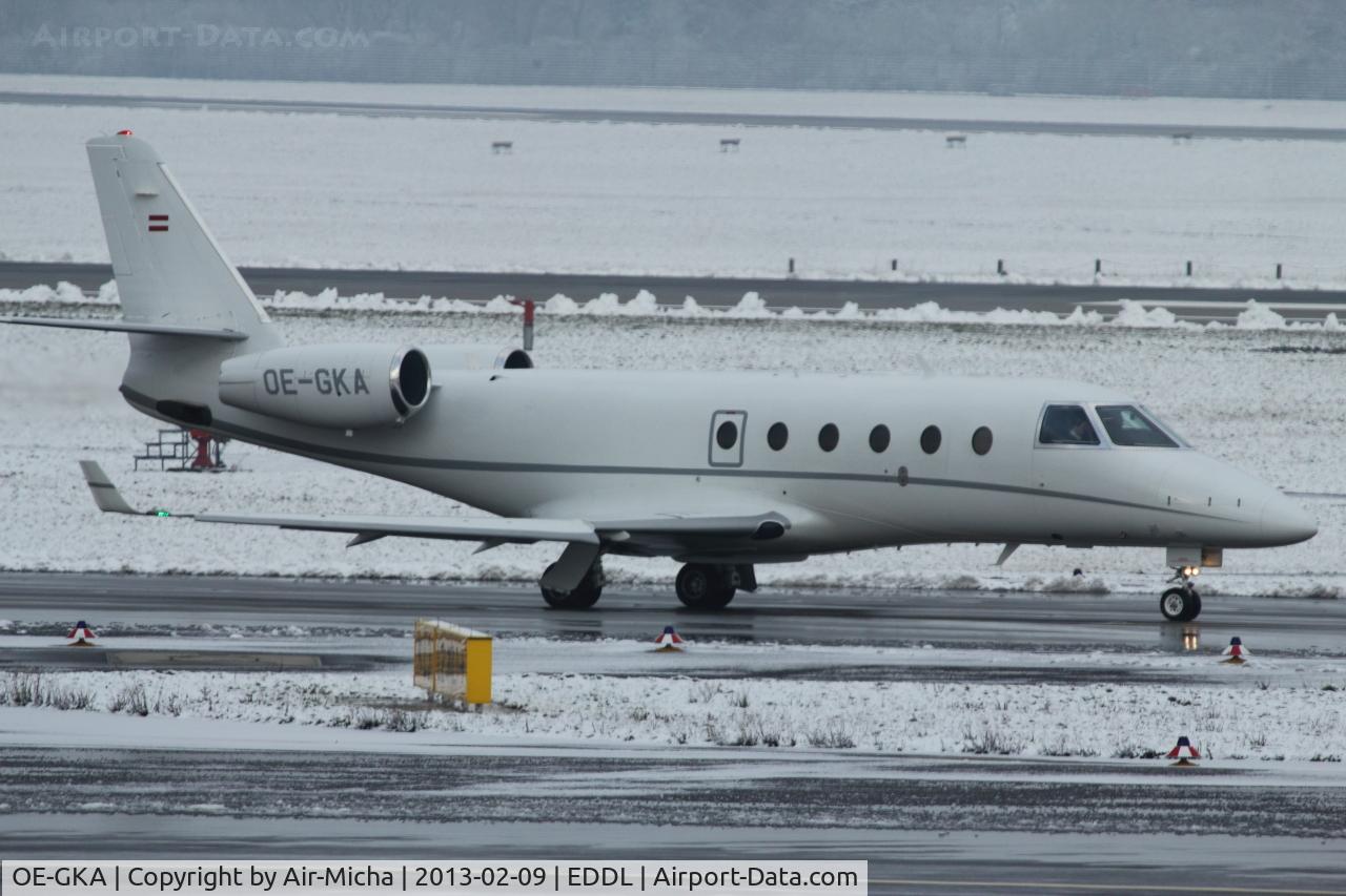 OE-GKA, Gulfstream 150 C/N 300, Avcon Jet, Gulfstream Aerospace 150, CN: 300