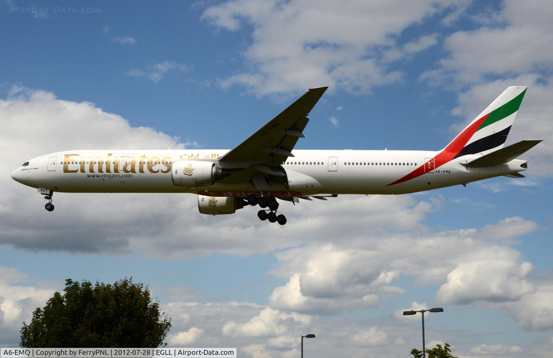 A6-EMQ, 2002 Boeing 777-31H C/N 32697, Emirates B773 landing in LHR