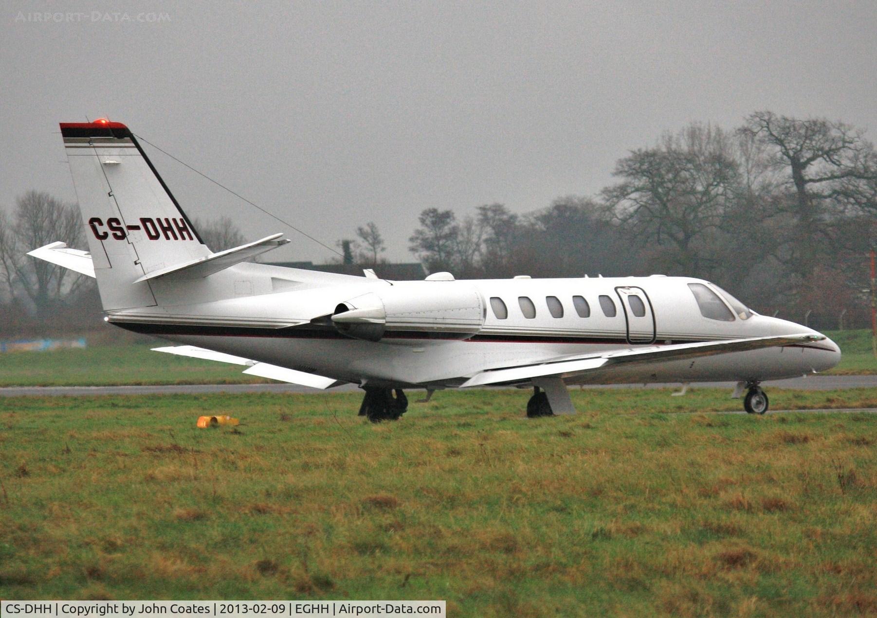 CS-DHH, 2002 Cessna 550 Citation Bravo C/N 550-1043, Departing after overnight visit