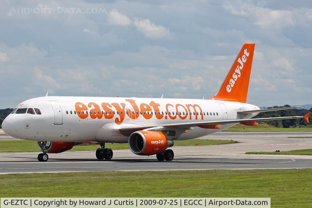 G-EZTC, 2009 Airbus A320-214 C/N 3871, Taxiing in.