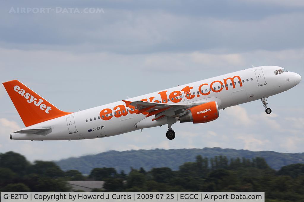 G-EZTD, 2009 Airbus A320-214 C/N 3909, Caught on departure.