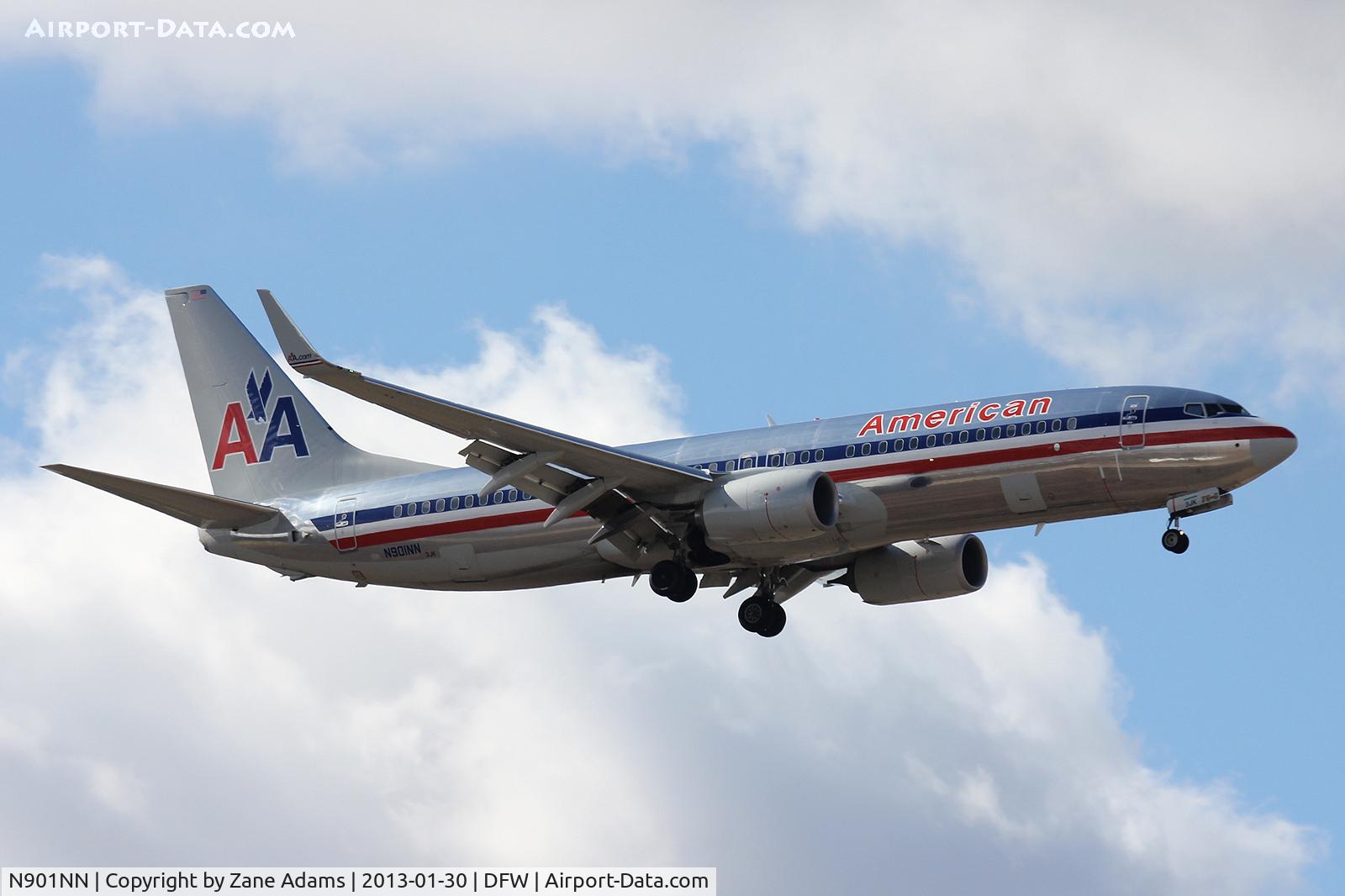 N901NN, 2012 Boeing 737-823 C/N 33226, American Airlines landing at DFW Airport