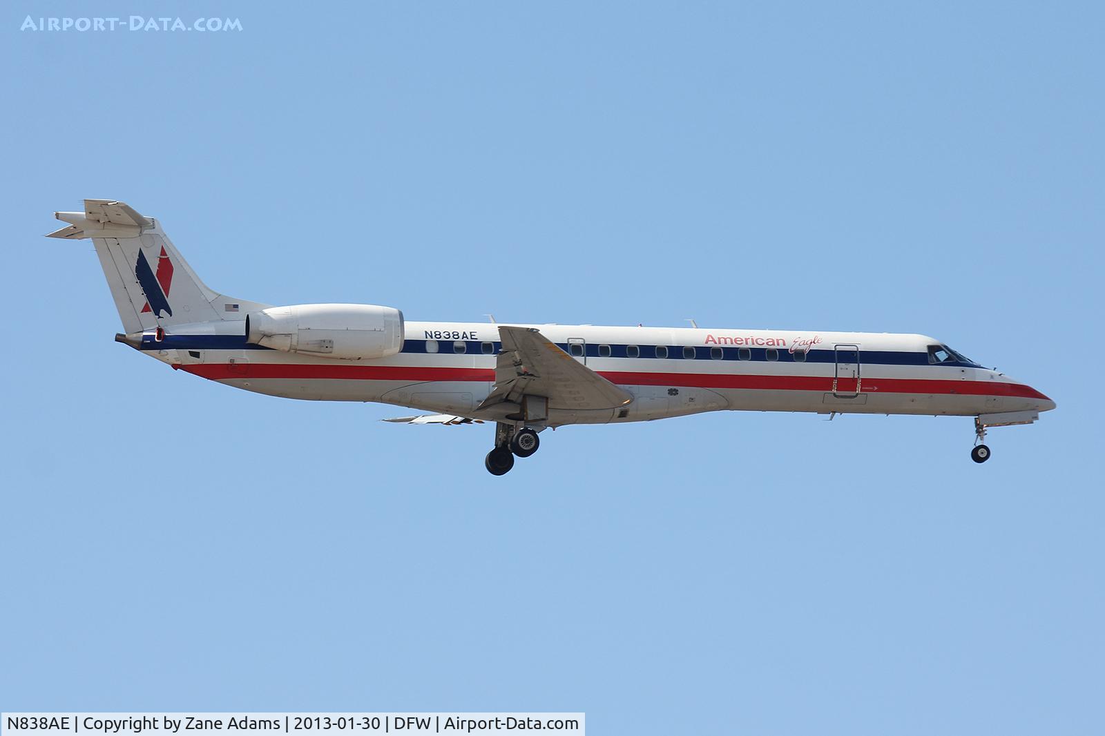 N838AE, 2002 Embraer ERJ-140LR (EMB-135KL) C/N 145651, American Eagle landing at DFW Airport