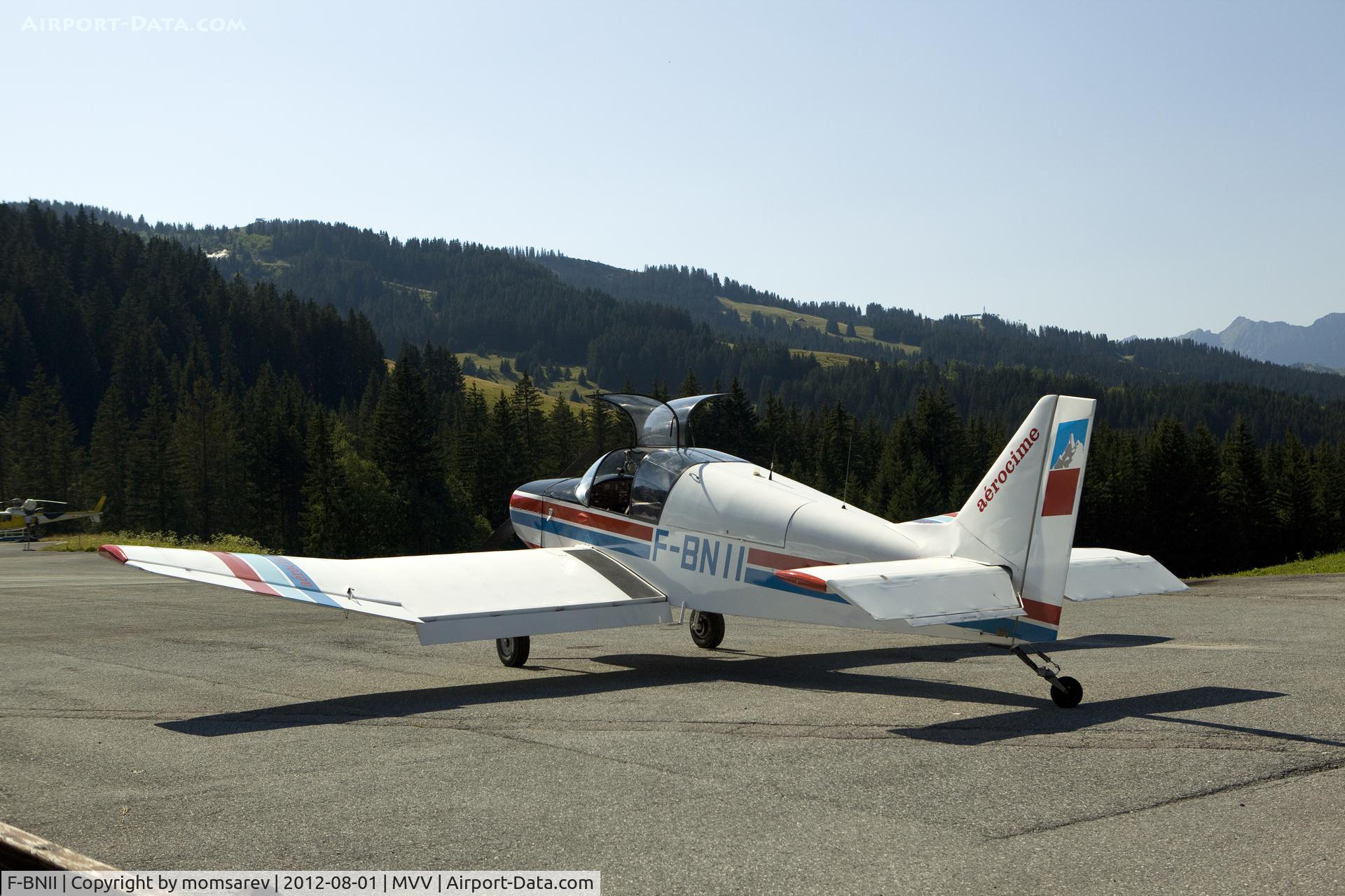 F-BNII, SAN Jodel D-140C Mousquetaire III C/N 171, JODEL D 140 C parkiing on Megeve's Altiport (French Alps)