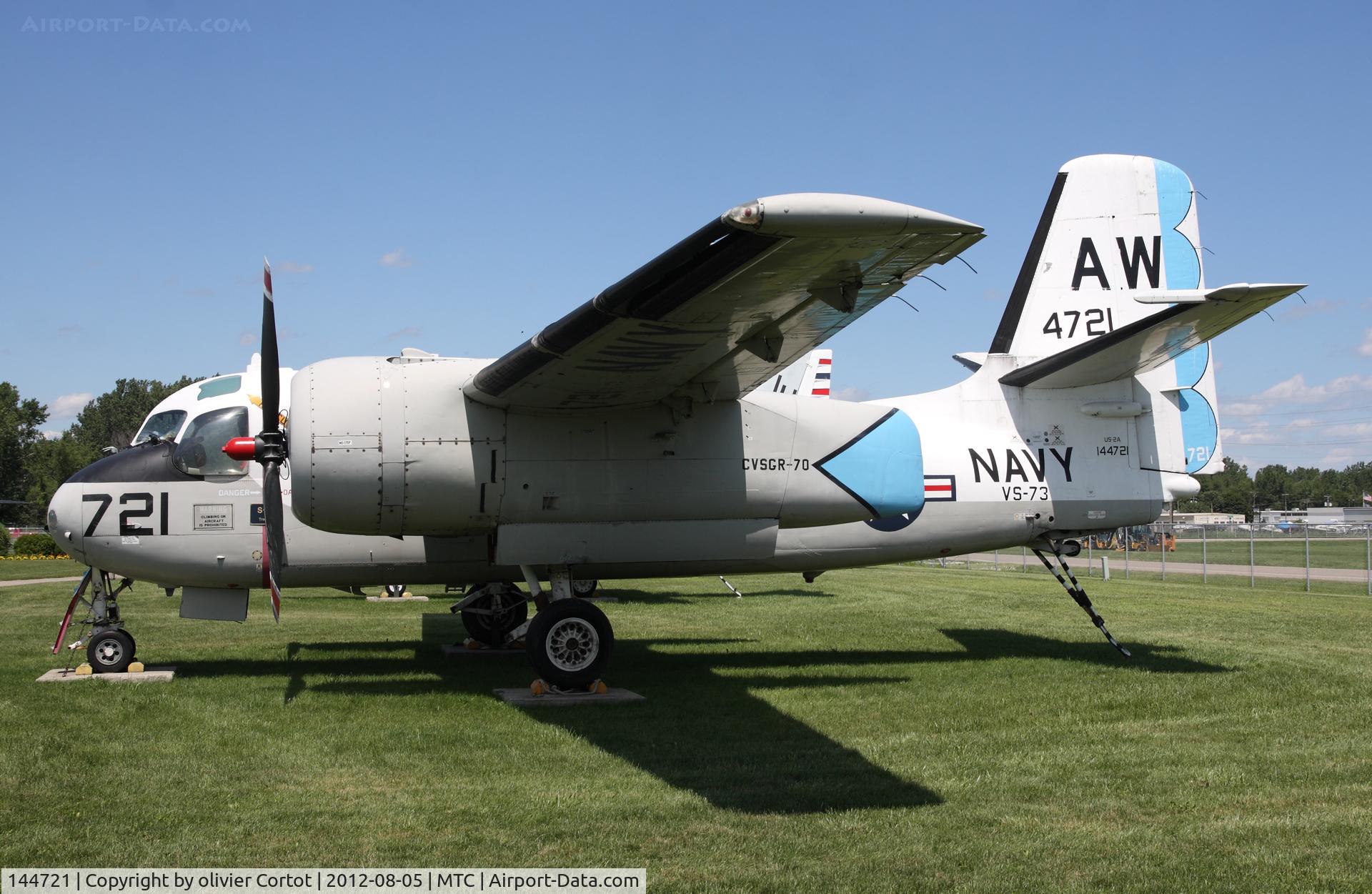 144721, Grumman S2F-1 Tracker C/N 682, Selfridge air museum
