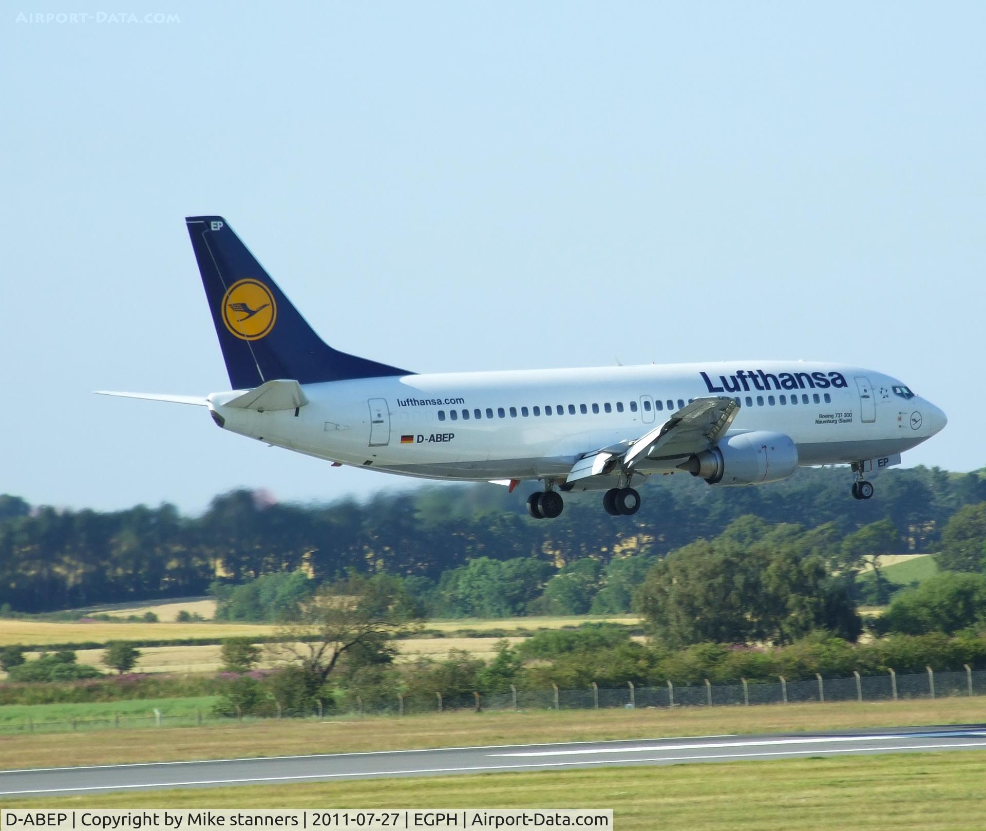 D-ABEP, 1992 Boeing 737-330 C/N 26430, “Lufthansa 6YL” landing runway 06 from FRA