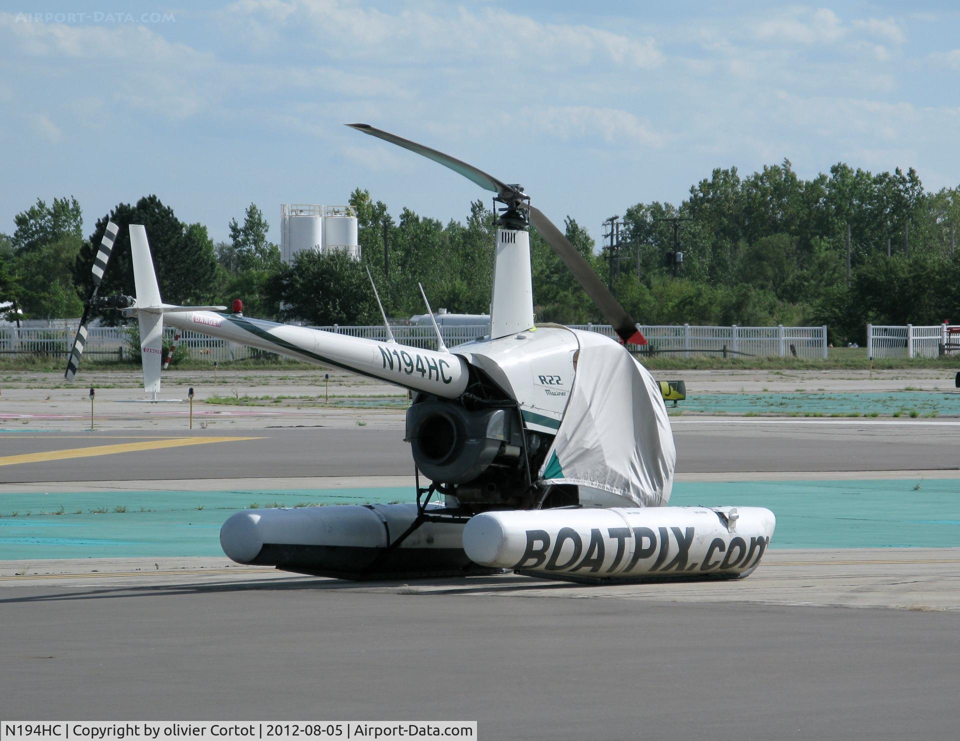 N194HC, 1991 Robinson R22 MARINER C/N 1955M, subburds of Detroit