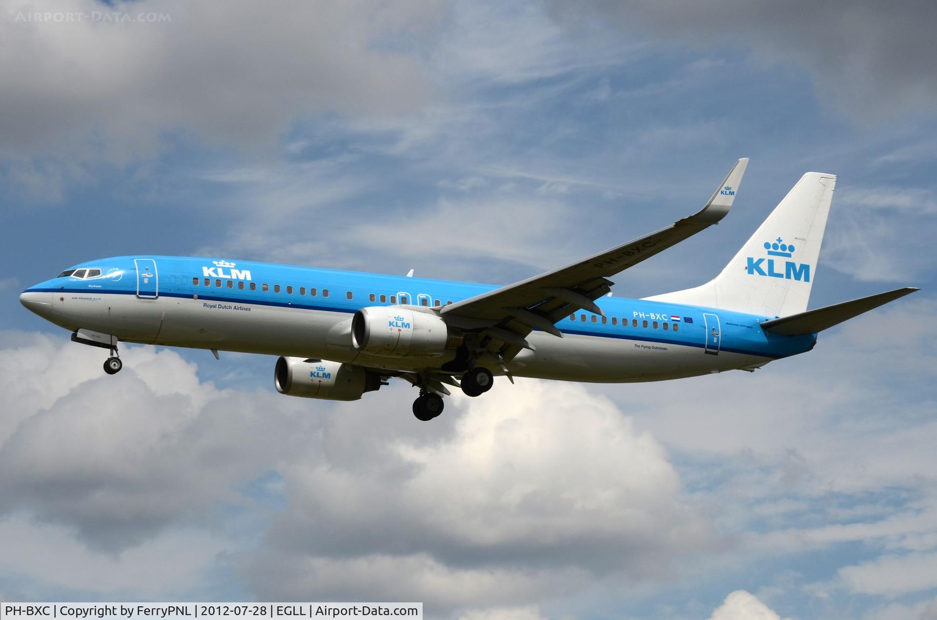 PH-BXC, 1999 Boeing 737-8K2 C/N 29133, KLM B738 arriving in LHR