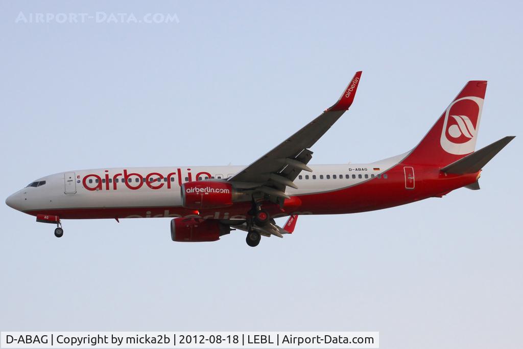 D-ABAG, 2001 Boeing 737-86J C/N 30879, Landing