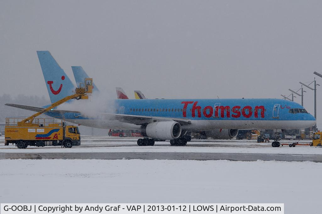G-OOBJ, 1993 Boeing 757-2B7 C/N 27147, Thomson 757-200