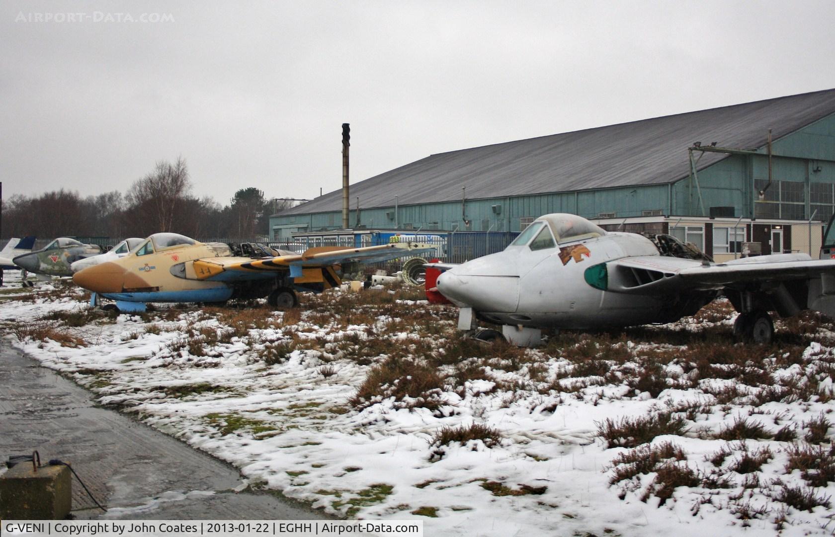 G-VENI, 1955 De Havilland (F+W Emmen) DH-112 Venom FB.50 C/N 733, Being dismantled together with G-DHUU, G-DHSS, G-VICI and G-DHTT