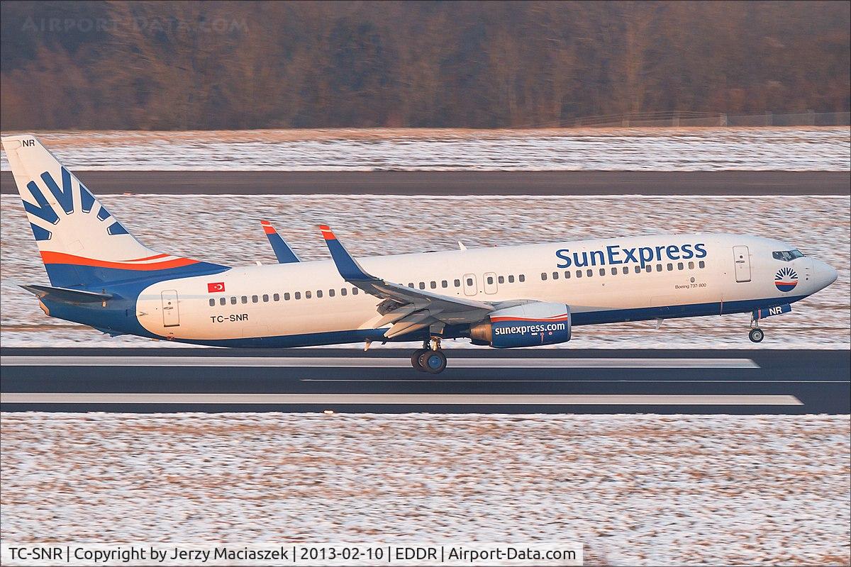 TC-SNR, 2010 Boeing 737-8HC C/N 40754, Boeing 737-8HC