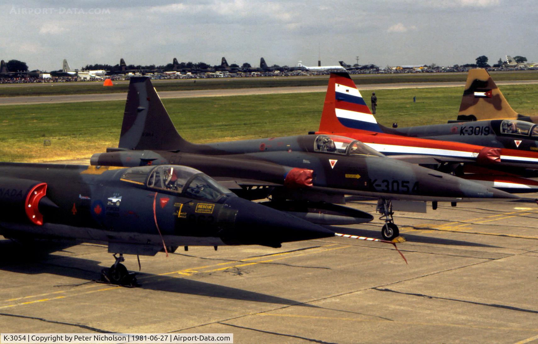 K-3054, 1971 Canadair NF-5A Freedom Fighter C/N 3054, Royal Netherlands Air Force NF-5A Freedom Fighter on the flight-line at the 1981 Intnl Air Tattoo at RAF Greenham Common.