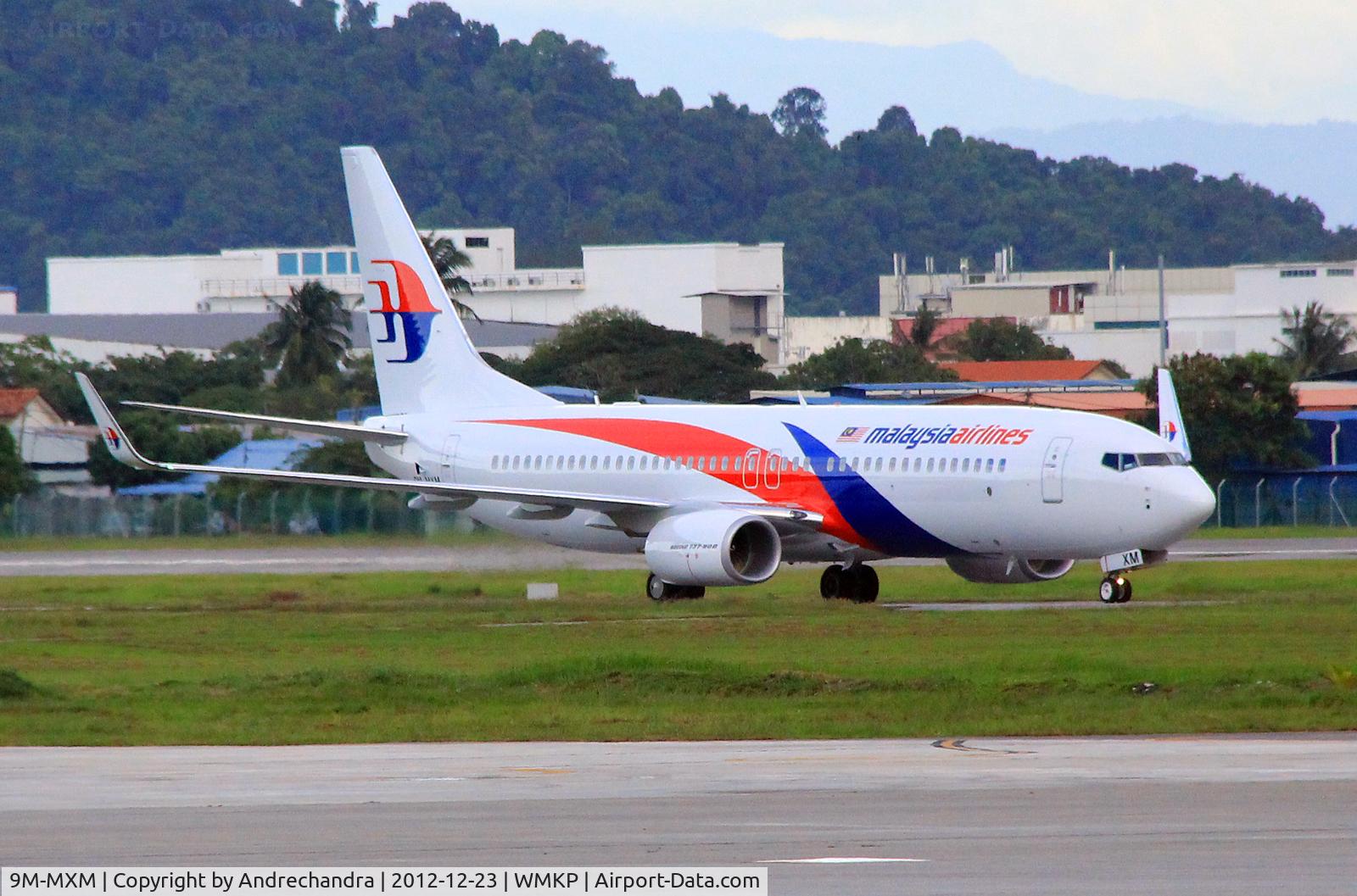 9M-MXM, 2012 Boeing 737-8H6 C/N 40140, New aircraft for MH before 2013