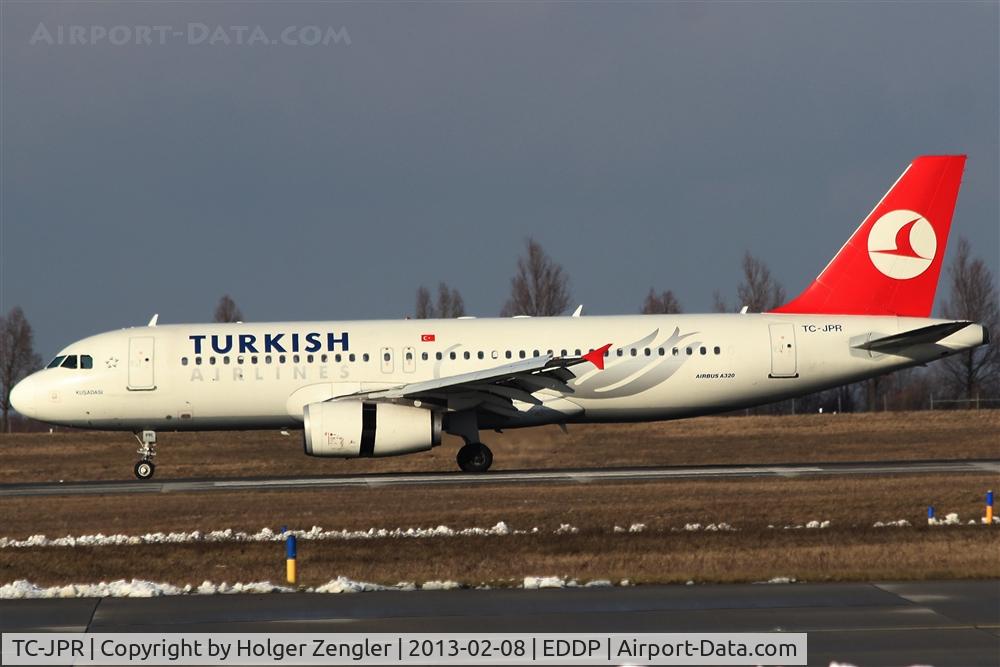 TC-JPR, 2008 Airbus A320-232 C/N 3654, With one hour delay down on rwy 26R...