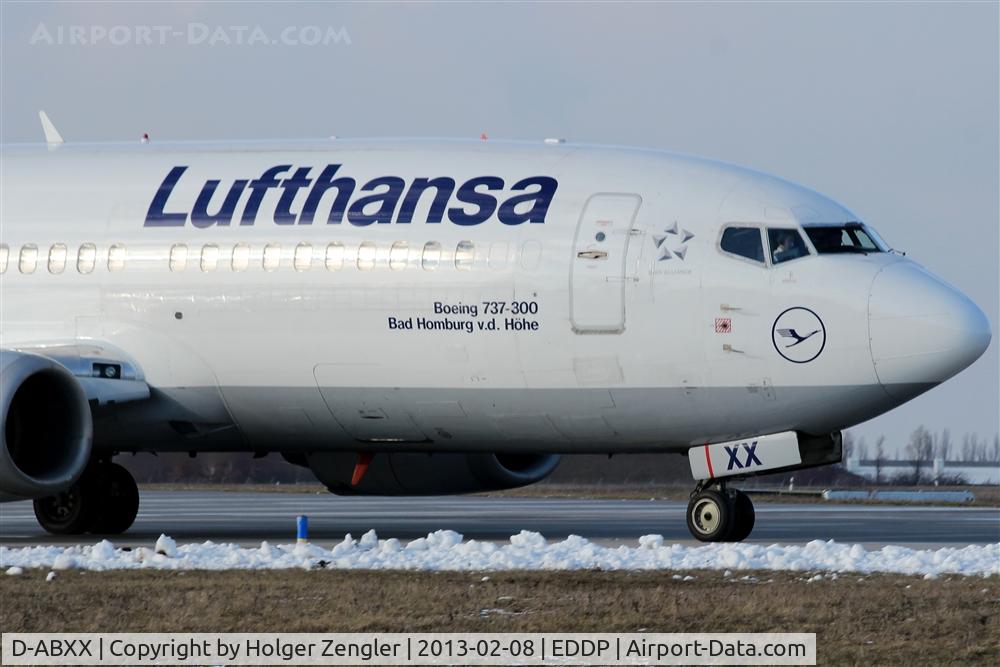 D-ABXX, 1989 Boeing 737-330 C/N 24562, Coming along taxiway A8.....