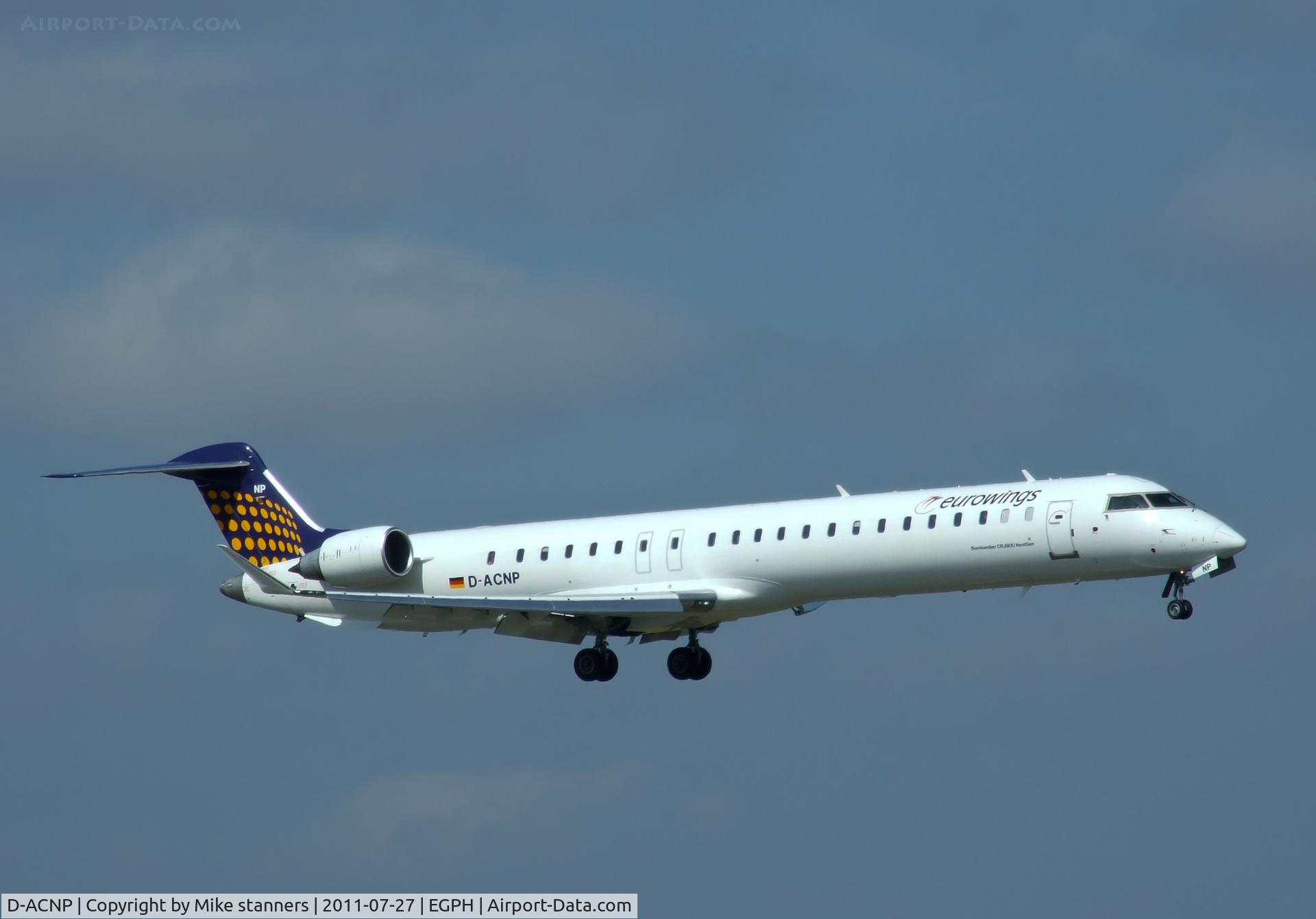 D-ACNP, 2010 Bombardier CRJ-900LR (CL-600-2D24) C/N 15259, “Lufthansa 5YH” on finals for runway 06