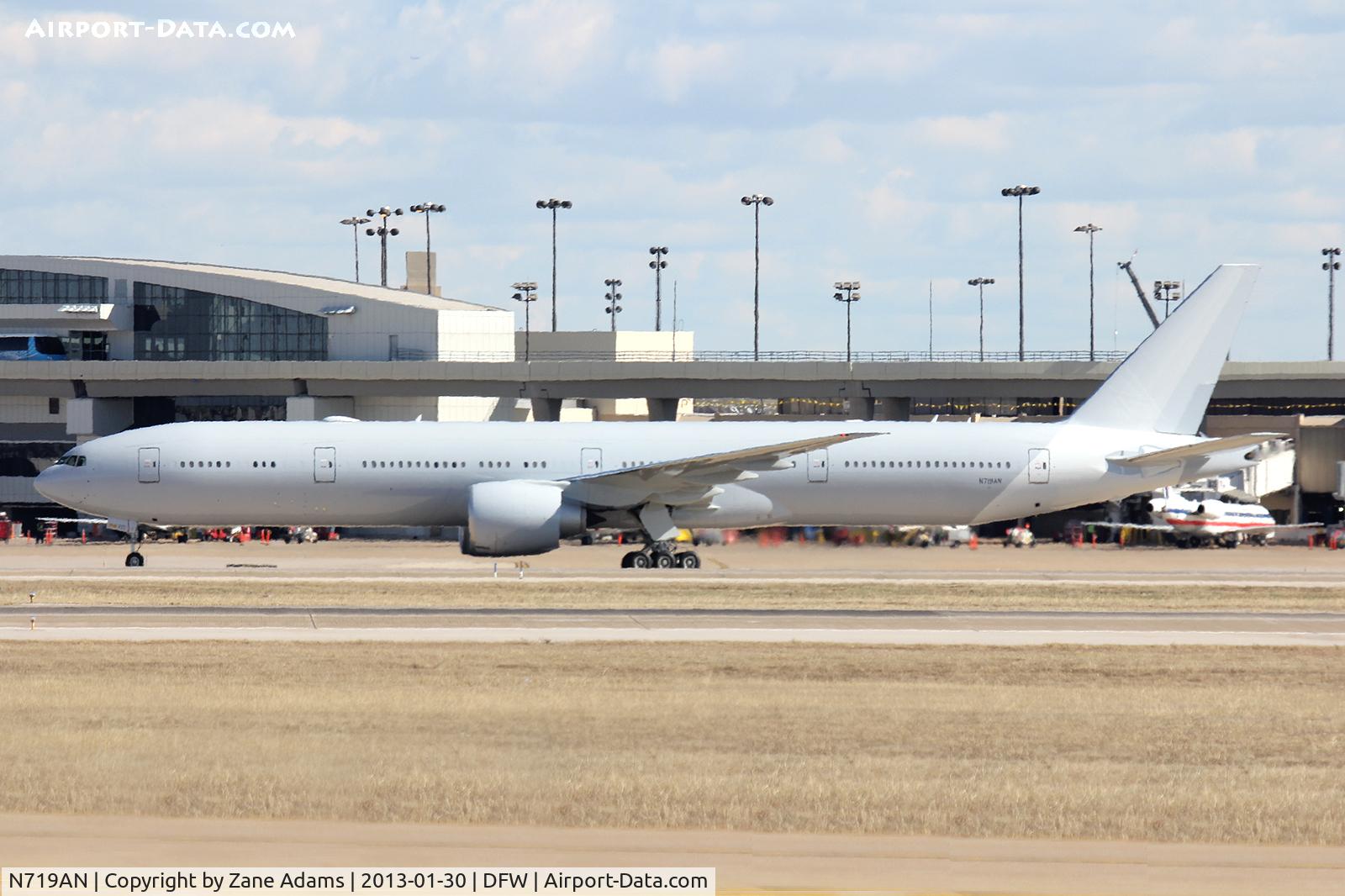 N719AN, 2013 Boeing 777-323/ER C/N 41668, American Airlines new 777-300ER before paint.