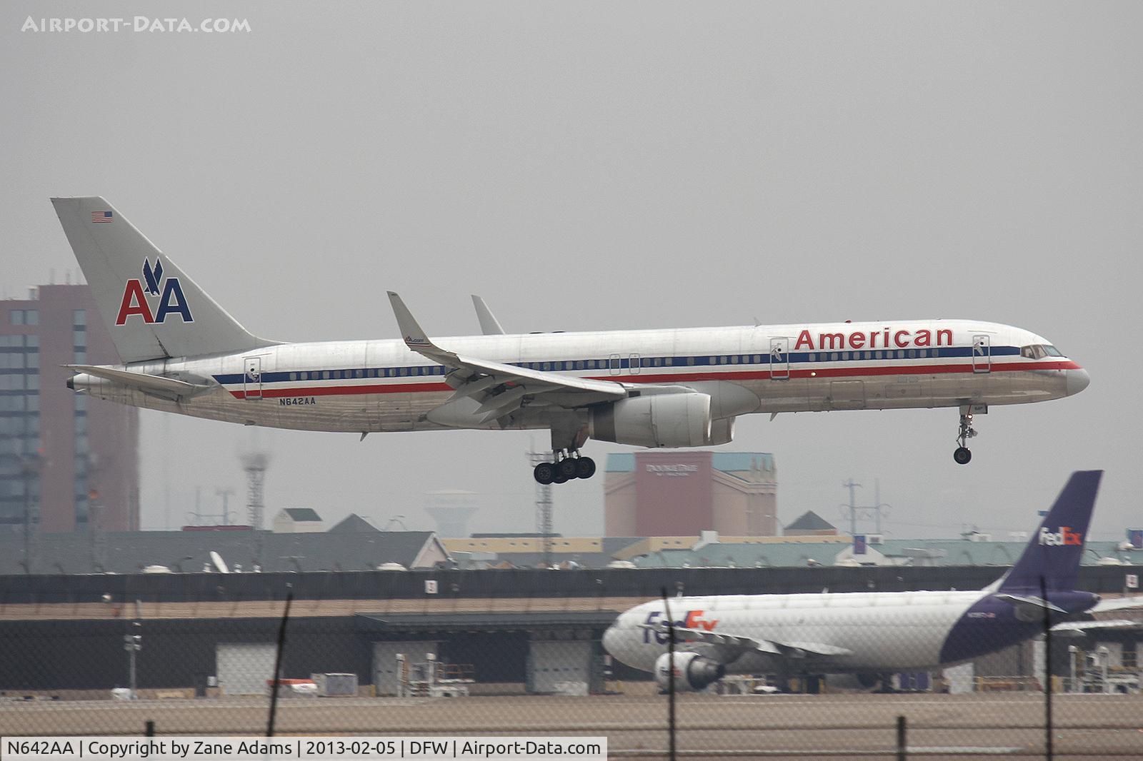 N642AA, 1991 Boeing 757-223 C/N 24600, American Airlines at DFW Airport
