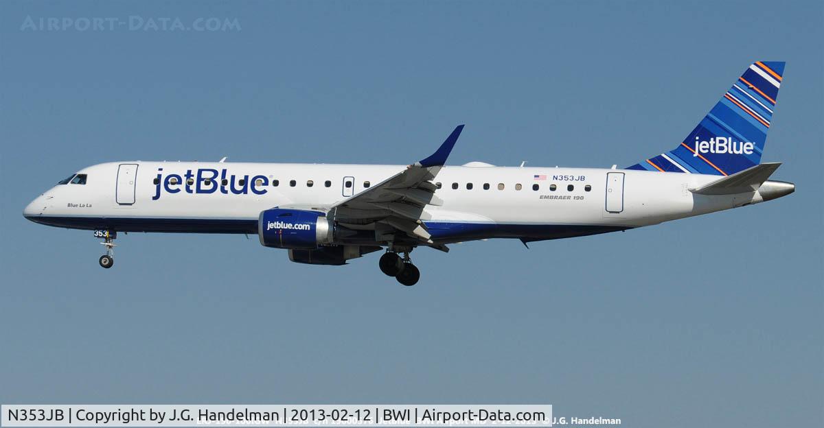 N353JB, 2012 Embraer 190AR (ERJ-190-100IGW) C/N 19000576, On final to 33L
