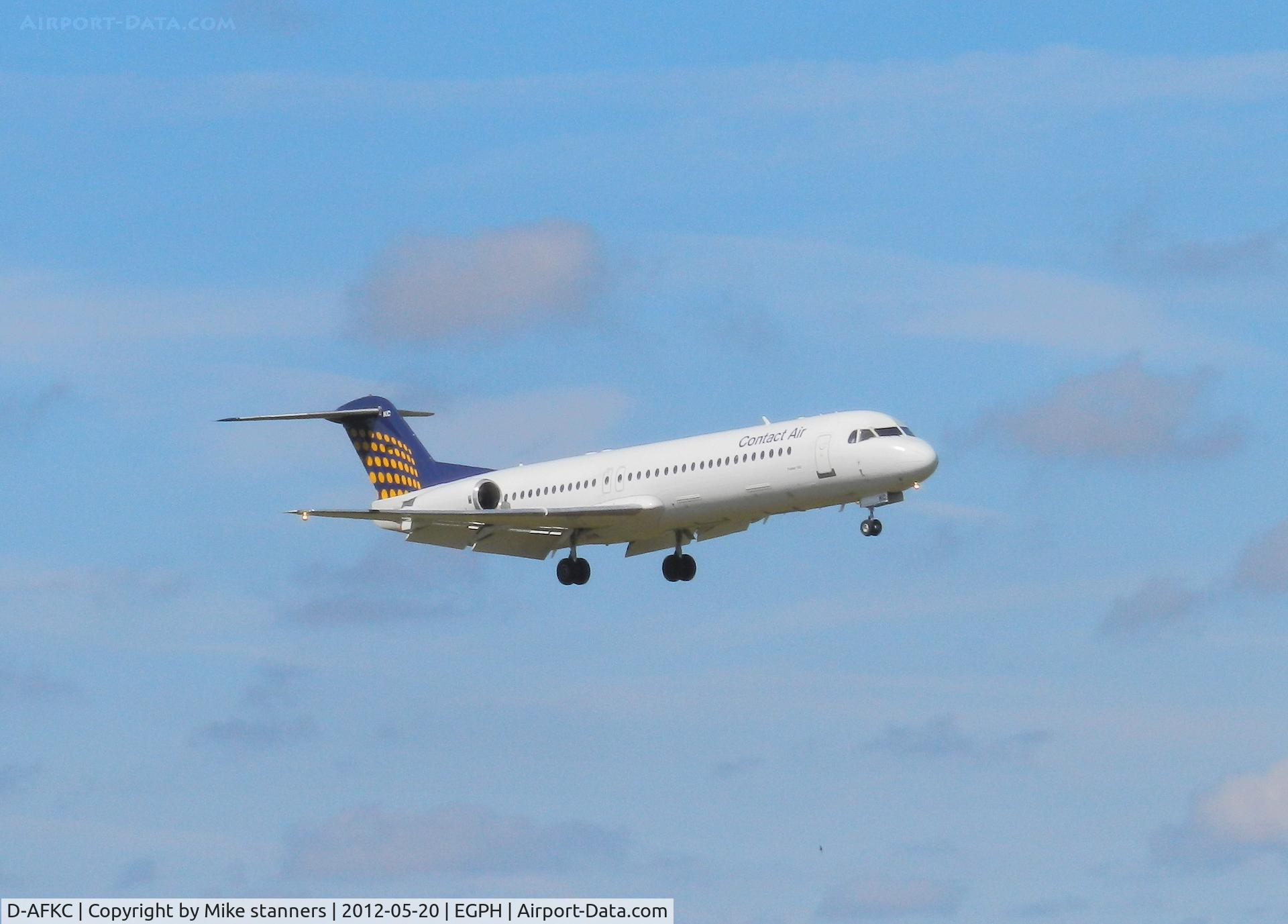 D-AFKC, 1996 Fokker 100 (F-28-0100) C/N 11496, Contact air Fokker 100 on finals for runway 06