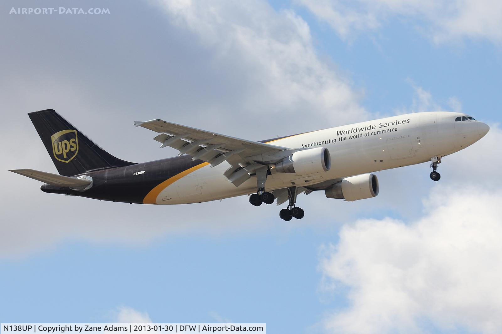 N138UP, 2001 Airbus A300F4-622R(F) C/N 0821, UPS at DFW Airport