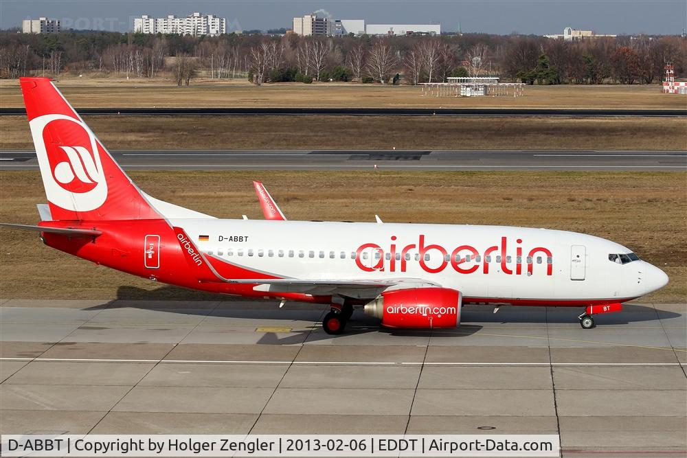 D-ABBT, 2001 Boeing 737-76N C/N 32582, Passing by to home base at Terminal C.....