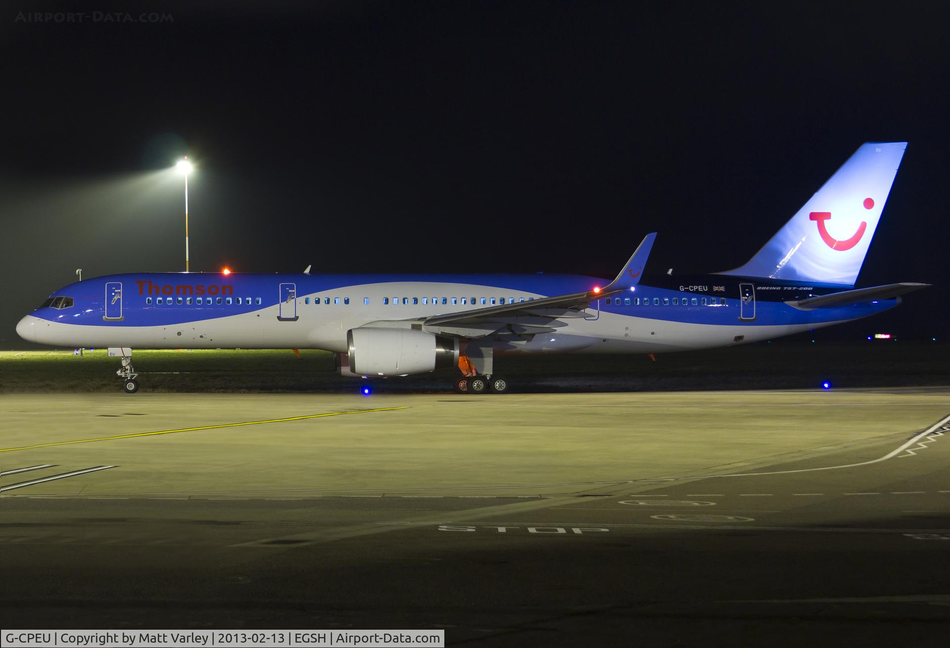G-CPEU, 1999 Boeing 757-236 C/N 29941, Fresh out of spray in Thomson's Dreamliner livery.