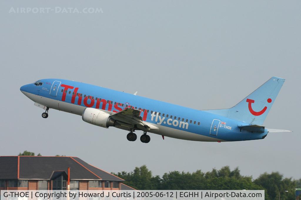 G-THOE, 1995 Boeing 737-3Q8 C/N 26313, Thomsonfly, departing.