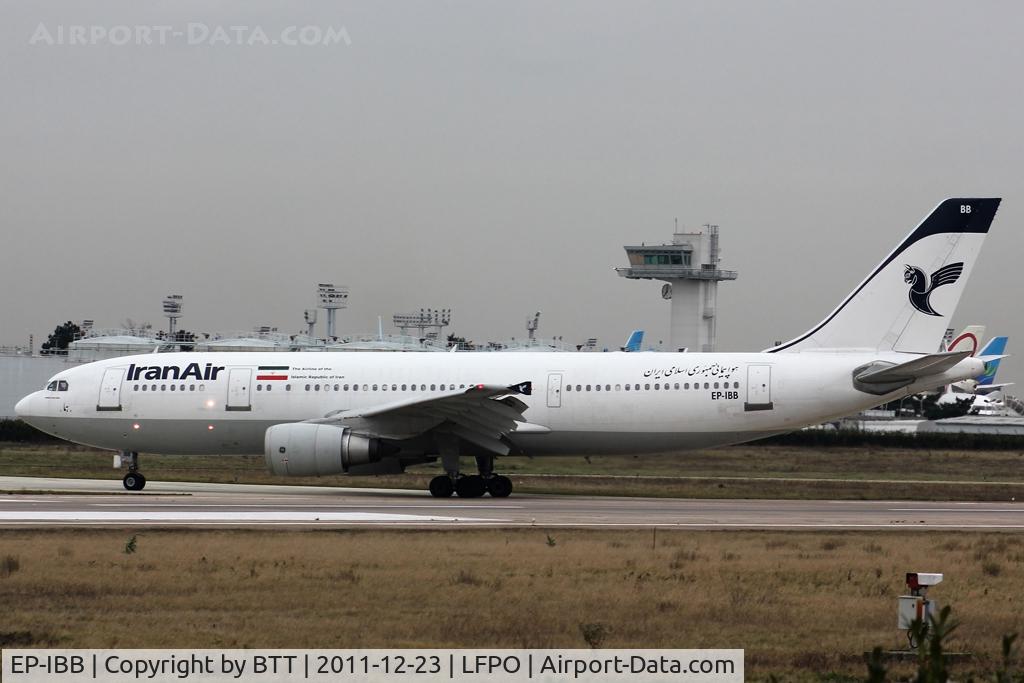 EP-IBB, 1994 Airbus A300B4-605R C/N 727, Exit runway 26