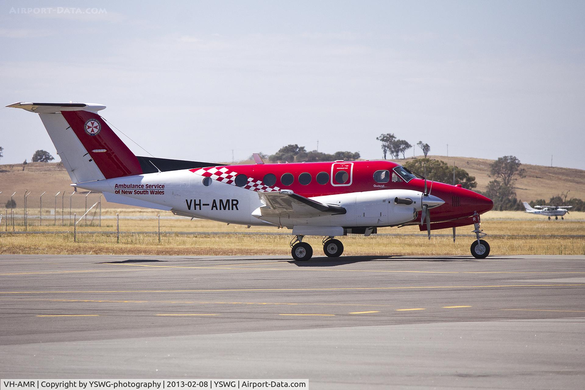 VH-AMR, 2011 Hawker Beechcraft B200C C/N BL-167, Royal Flying Doctors Service (VH-AMR) Beechcraft B200C King Air, on contract to Ambulance Service of New South Wales, at Wagga Wagga Airport.
