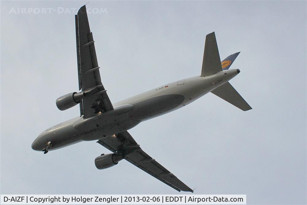 D-AIZF, 2010 Airbus A320-214 C/N 4289, On final approach above Kurt-Schumacher-Platz....
