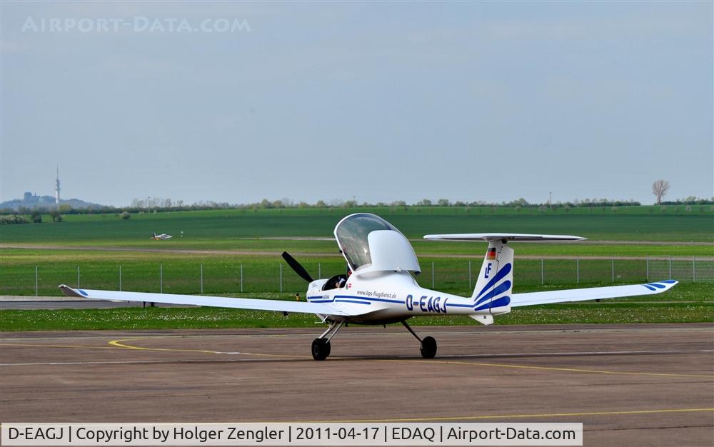 D-EAGJ, Diamond DA-20A-1 Katana C/N 10115, Little flea needs fresh air.....