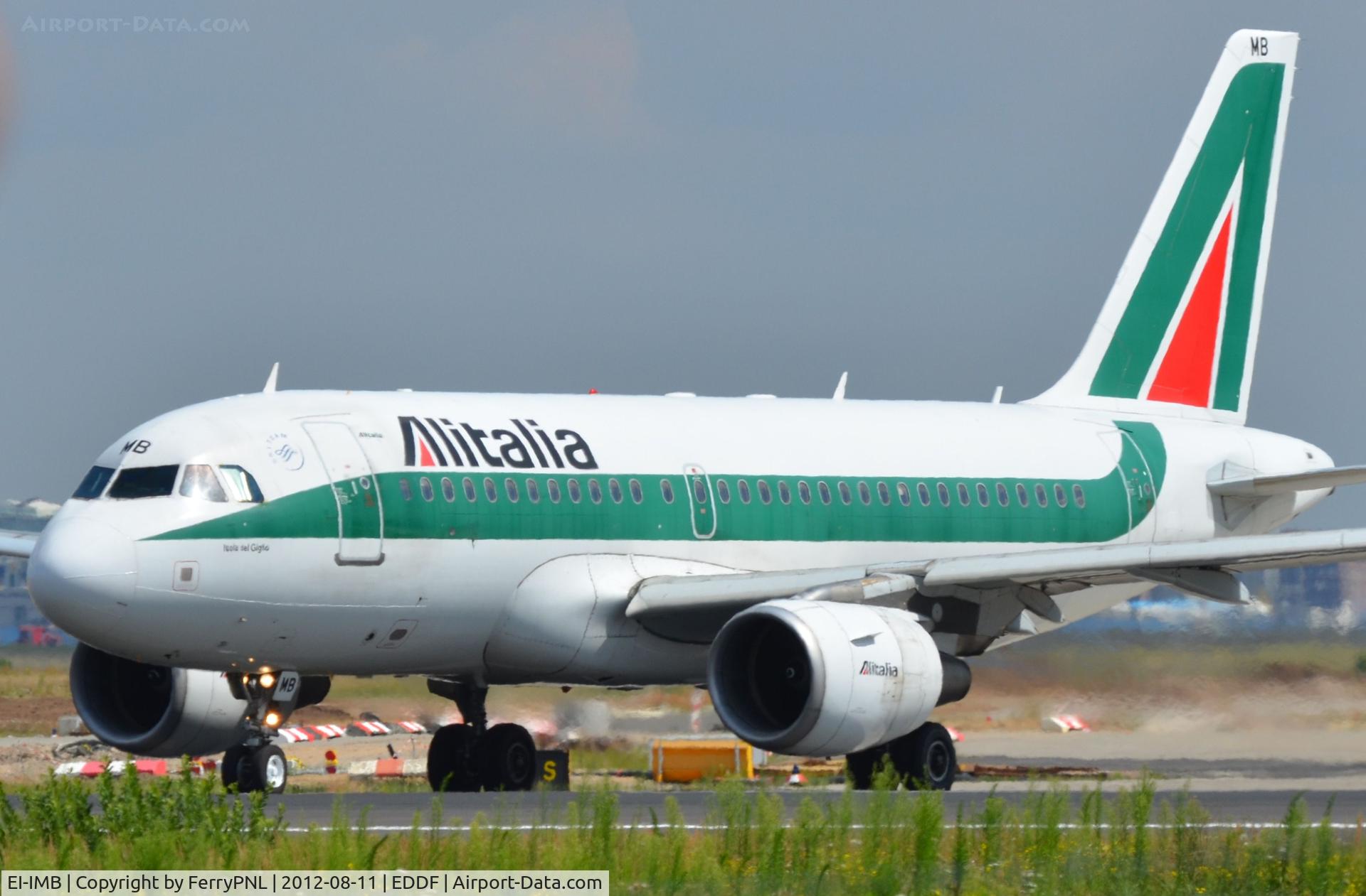 EI-IMB, 2003 Airbus A319-112 C/N 2033, New reg on this older A319, fomaly I-BIMB