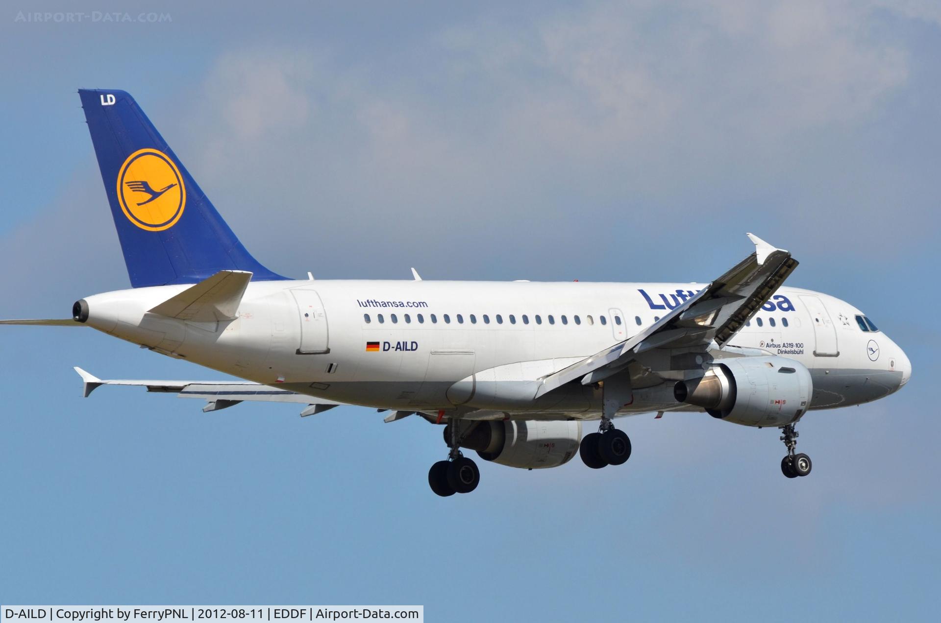 D-AILD, 1996 Airbus A319-114 C/N 623, LH A319 landing