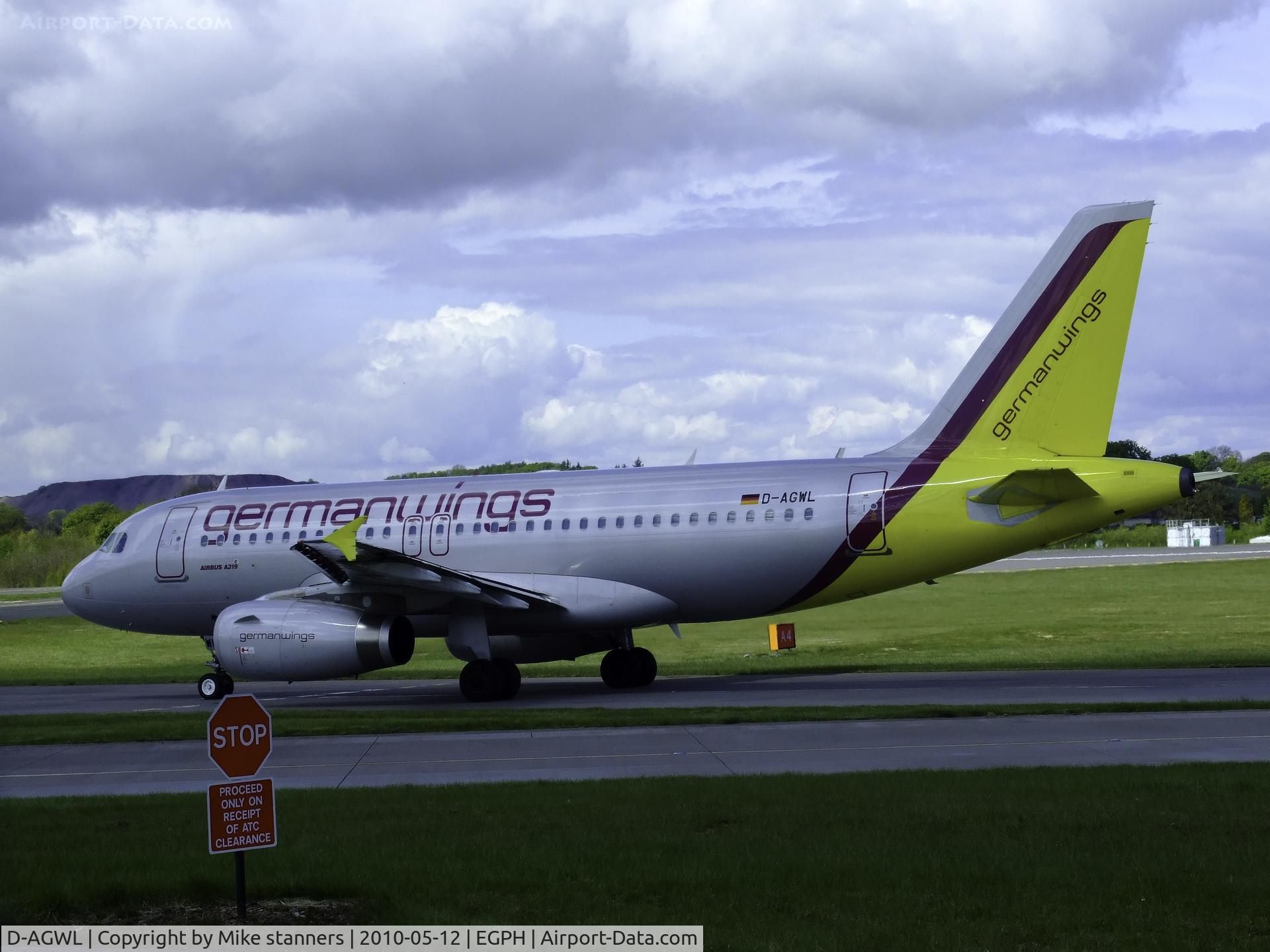 D-AGWL, 2008 Airbus A319-132 C/N 3534, Germanwings A319 Taxiing to runway 06 for departure to CGN