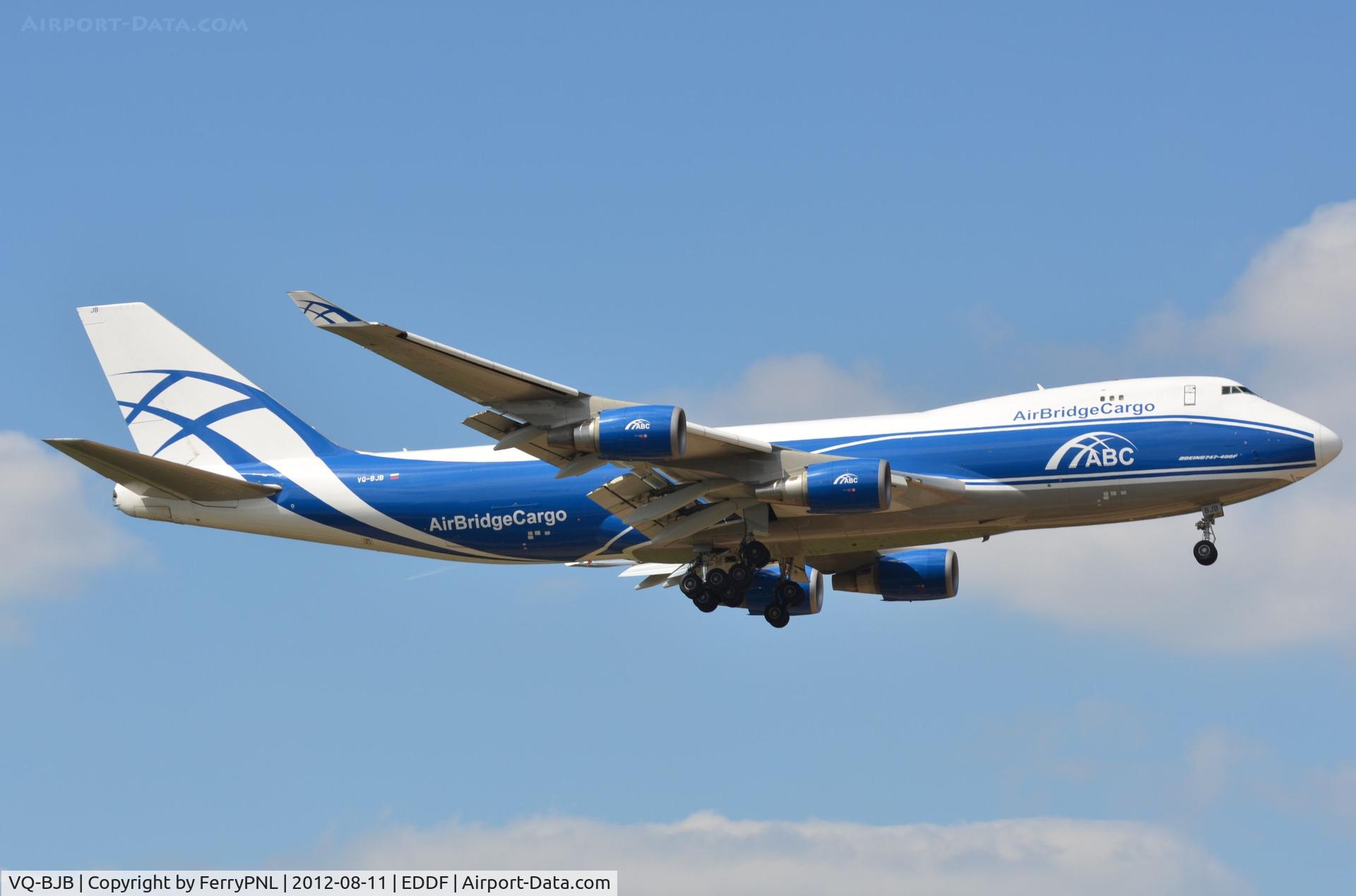 VQ-BJB, 2004 Boeing 747-446F C/N 33749, ABC B744 freighter landing in FRA