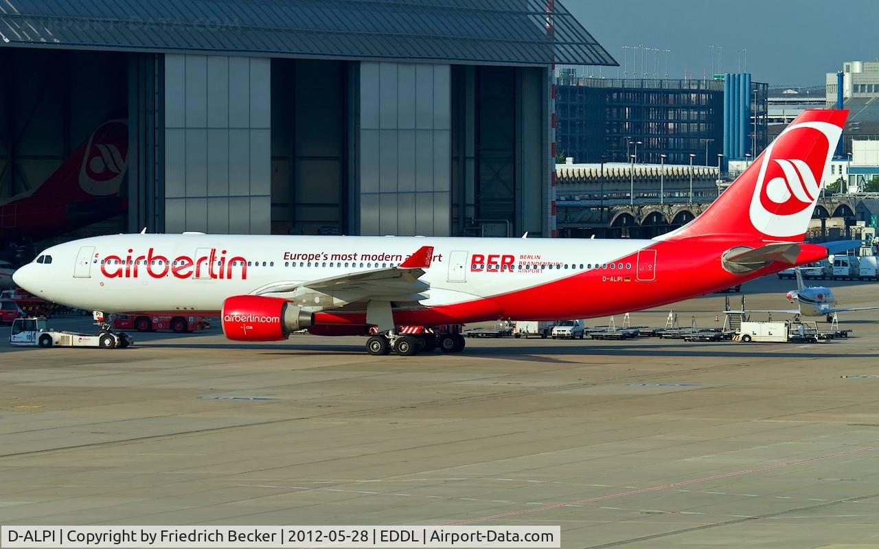 D-ALPI, 2007 Airbus A330-223 C/N 828, Air Berlin maintenance facility at Düsseldorf.
If this ever happens? BER is more a big mess, than a modern airport!
