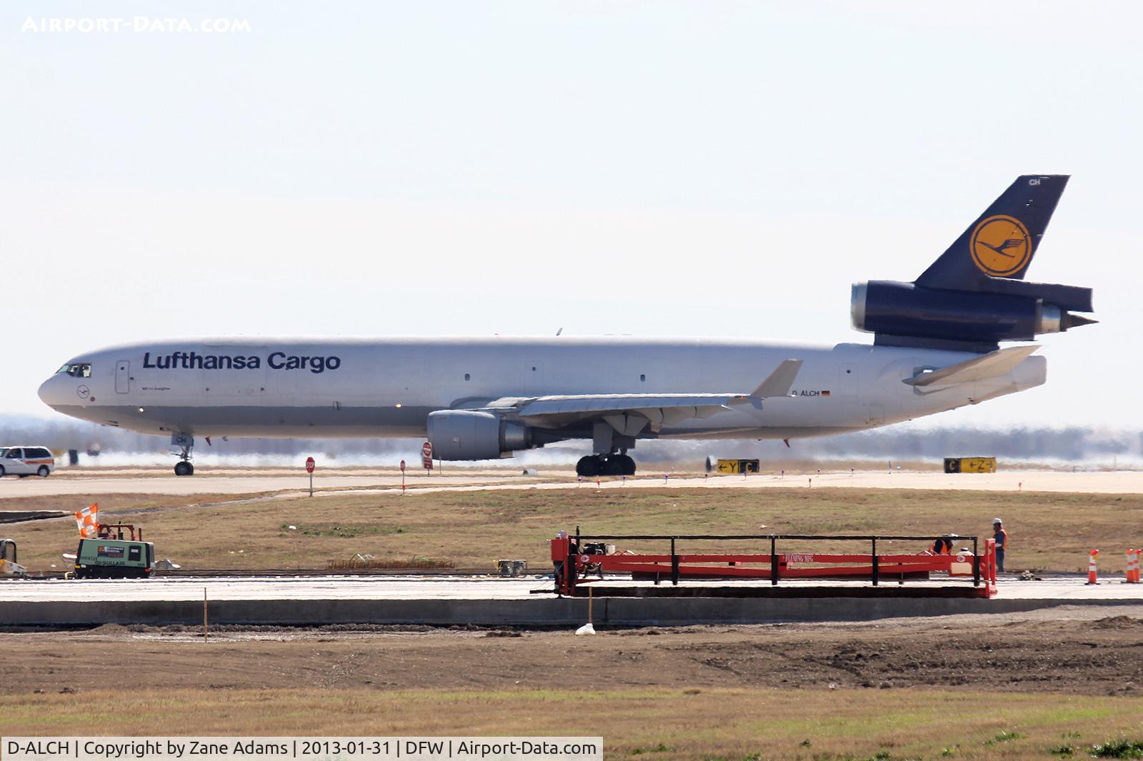 D-ALCH, 1999 McDonnell Douglas MD-11F C/N 48801, Lufthansa MD-11F at DFW Airport