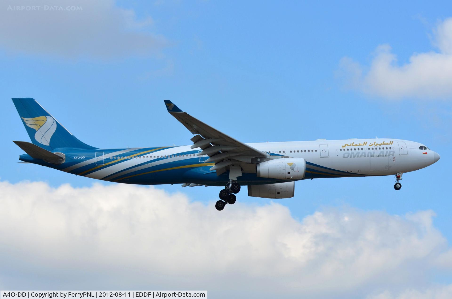 A4O-DD, 2009 Airbus A330-343X C/N 1063, Oman A333 landing