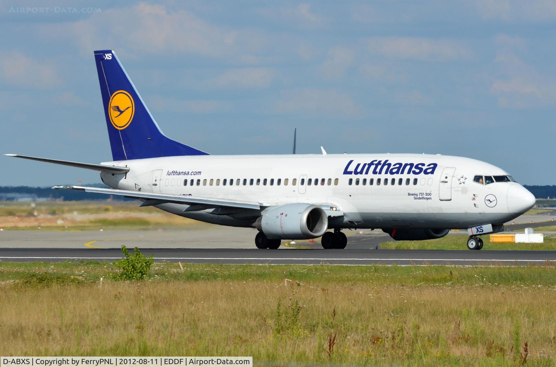 D-ABXS, 1988 Boeing 737-330 C/N 24280, Lufthansa B733 lining up