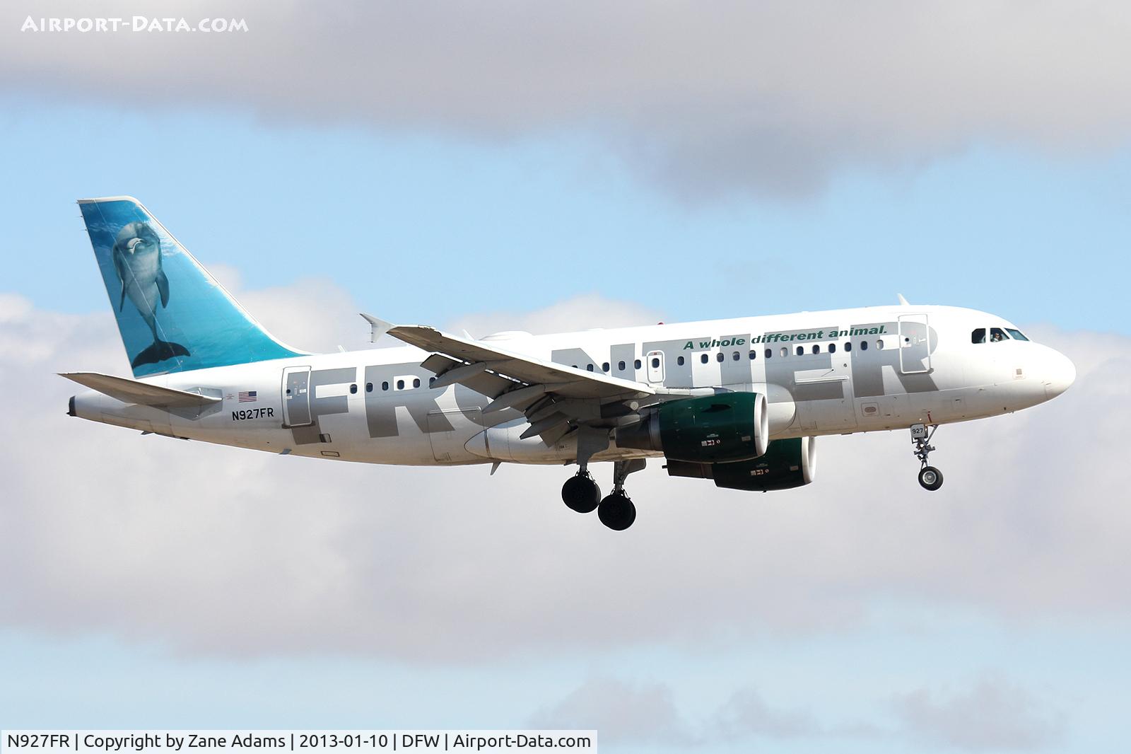 N927FR, 2004 Airbus A319-111 C/N 2209, Frontier landing at DFW Airport