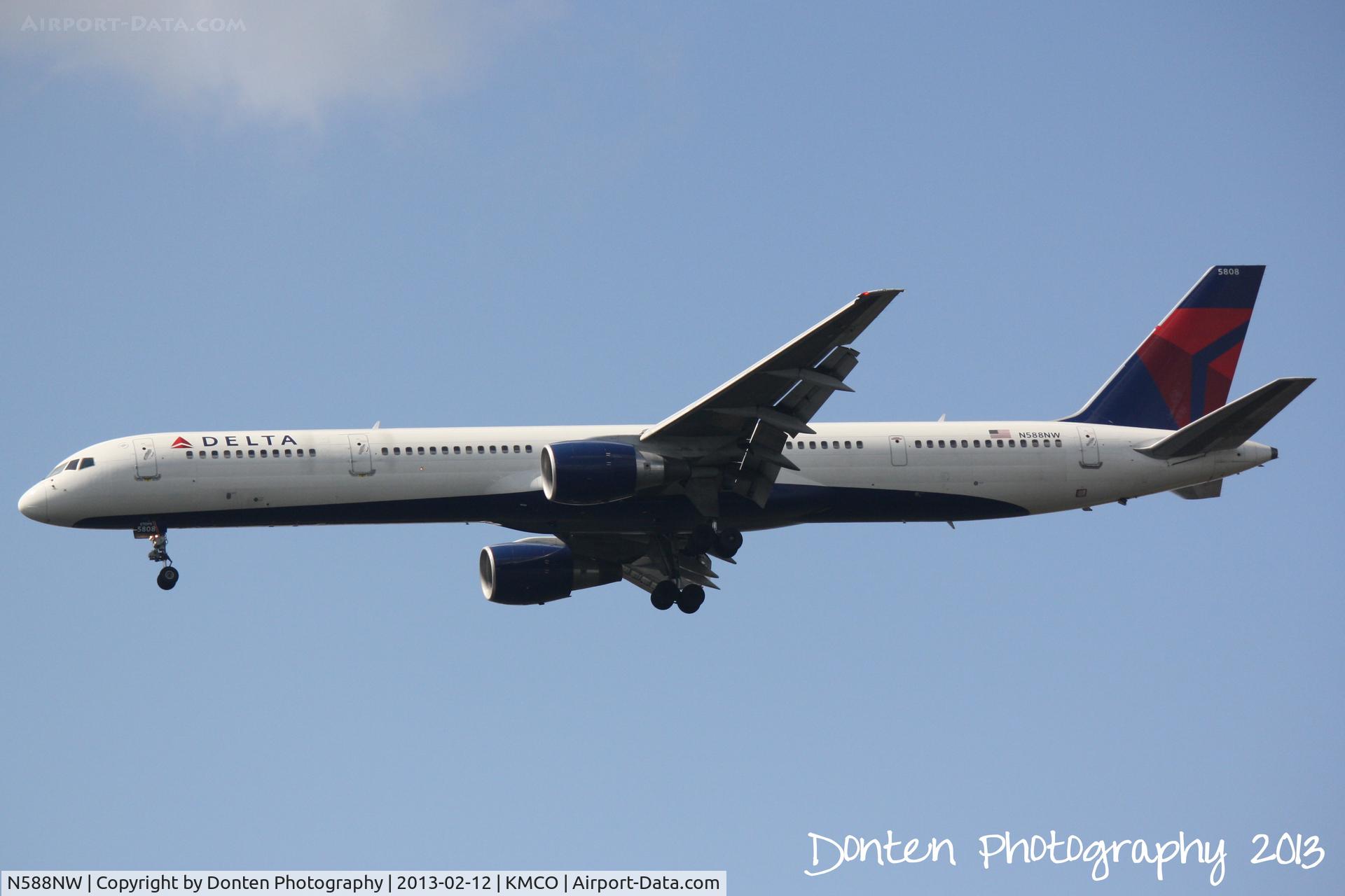 N588NW, 2003 Boeing 757-351 C/N 32988, Delta Flight 1246 (N588NW) on approach to Orlando International Airport following a flight from Detroit Metro-Wayne County Airport