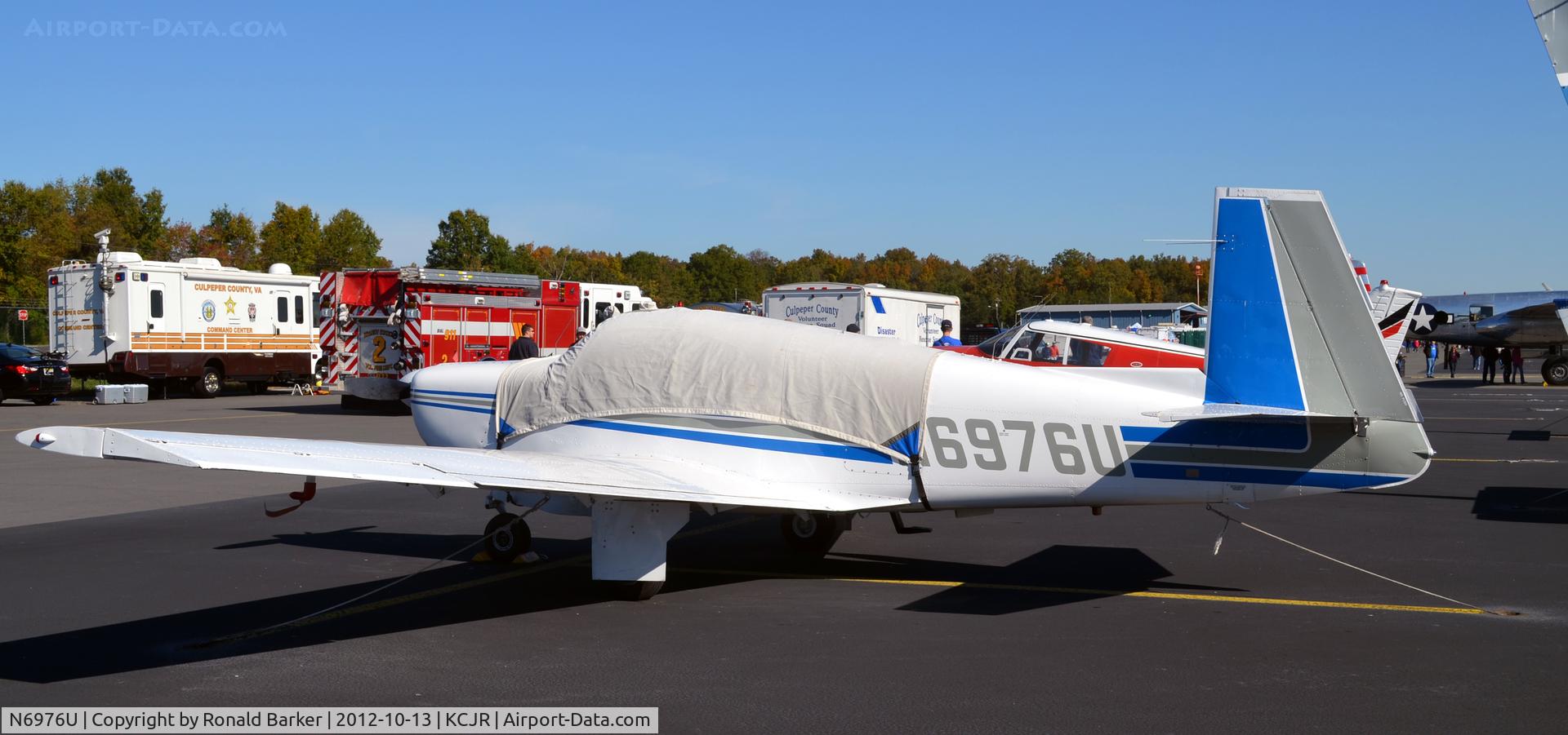 N6976U, 1964 Mooney M20E C/N 336, Culpeper Air Fest 2012