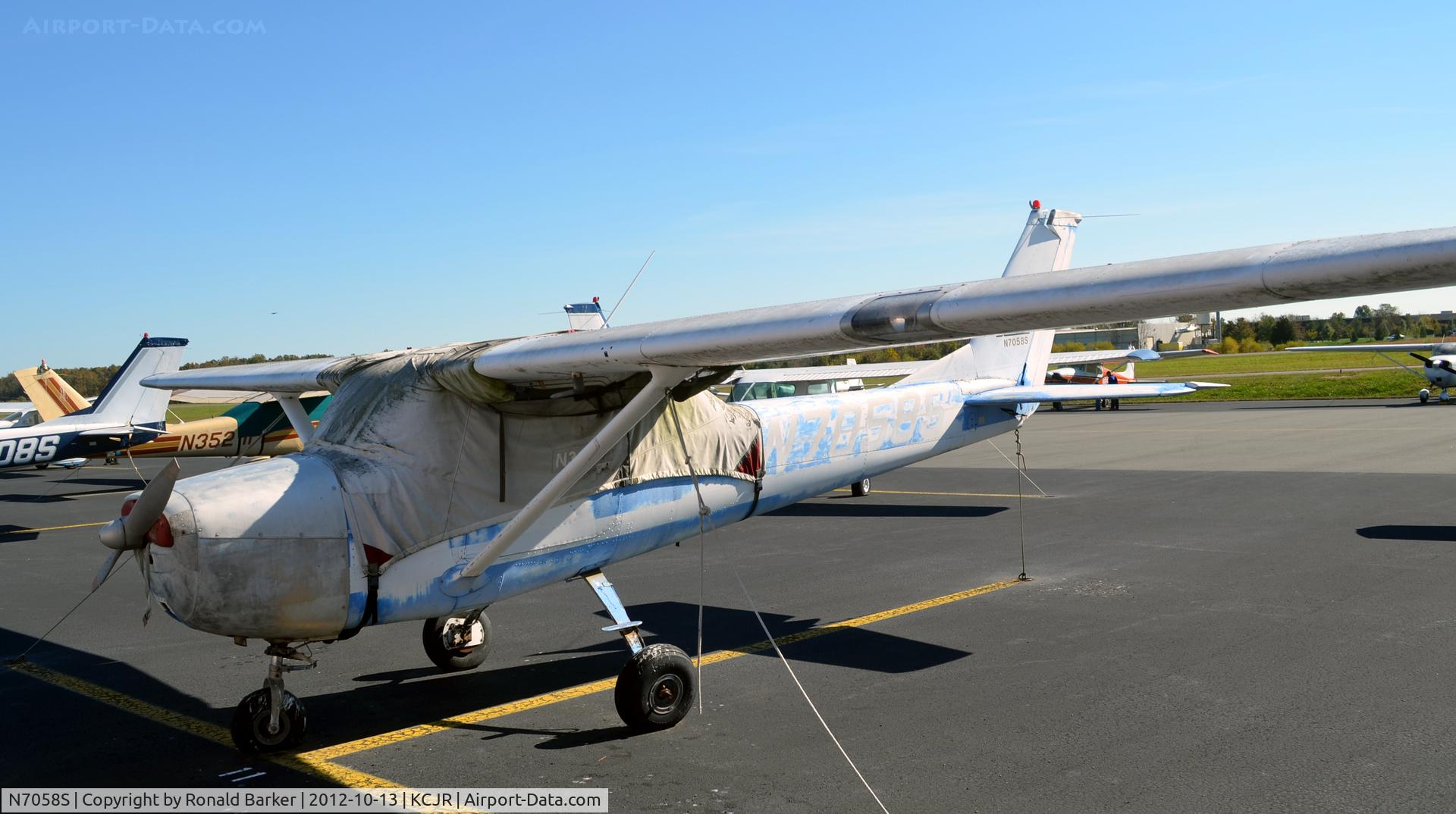 N7058S, 1967 Cessna 150H C/N 15067758, Culpeper Air Fest 2012