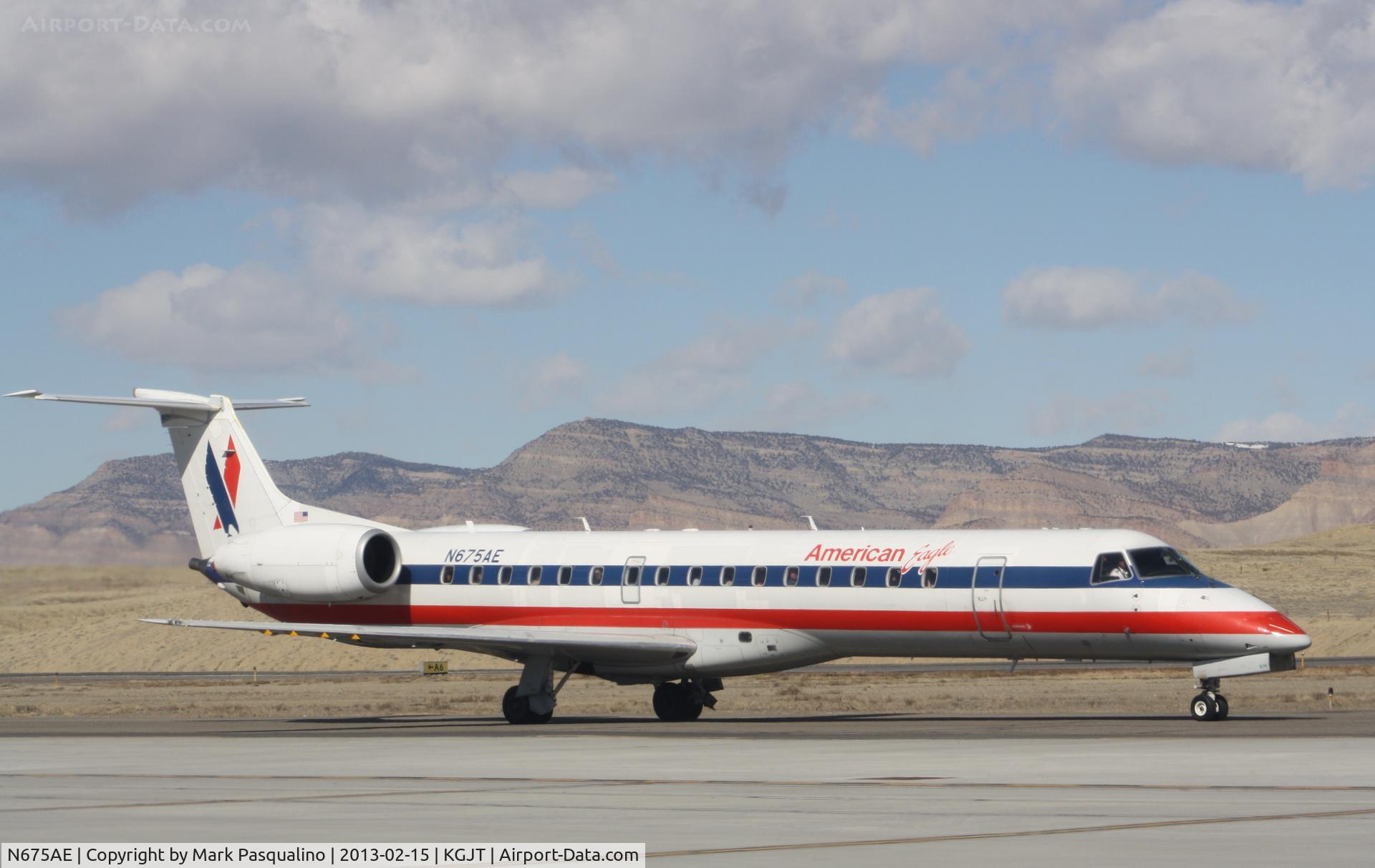 N675AE, 2004 Embraer ERJ-145LR (EMB-145LR) C/N 14500806, EMB-145LR