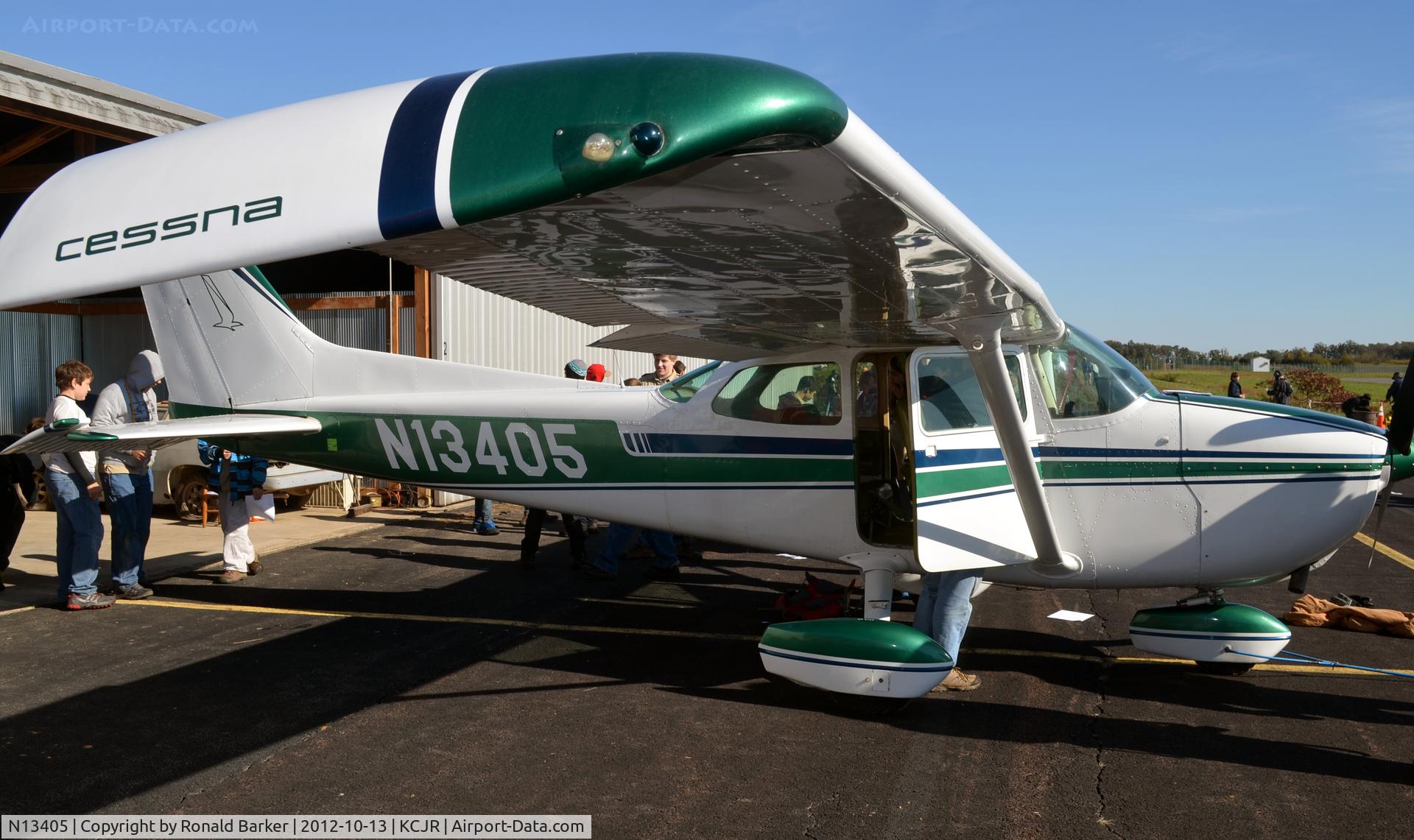 N13405, 1973 Cessna 172M C/N 17262734, Culpeper Air Fest 2012
